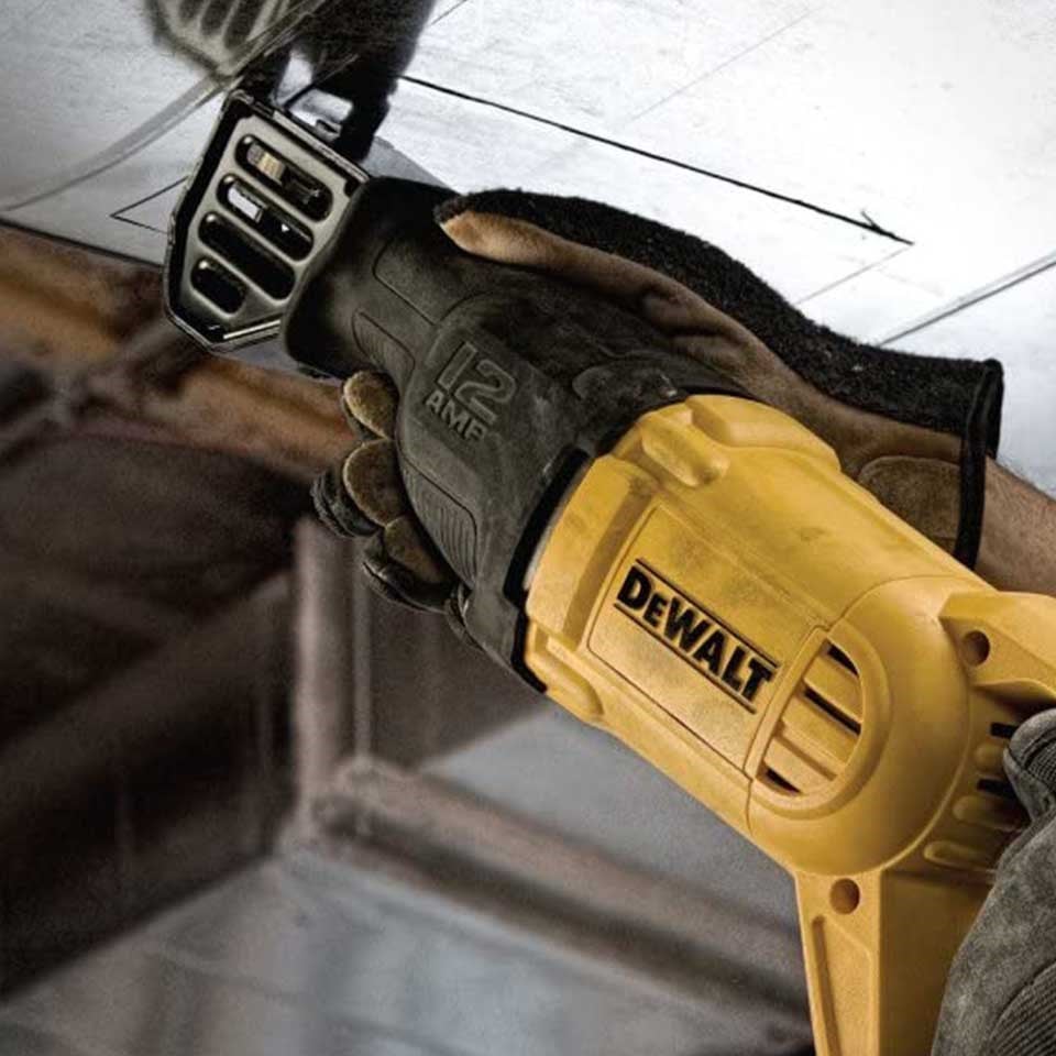Dewalt DWE305PK Tilki Kuyruğu Testere