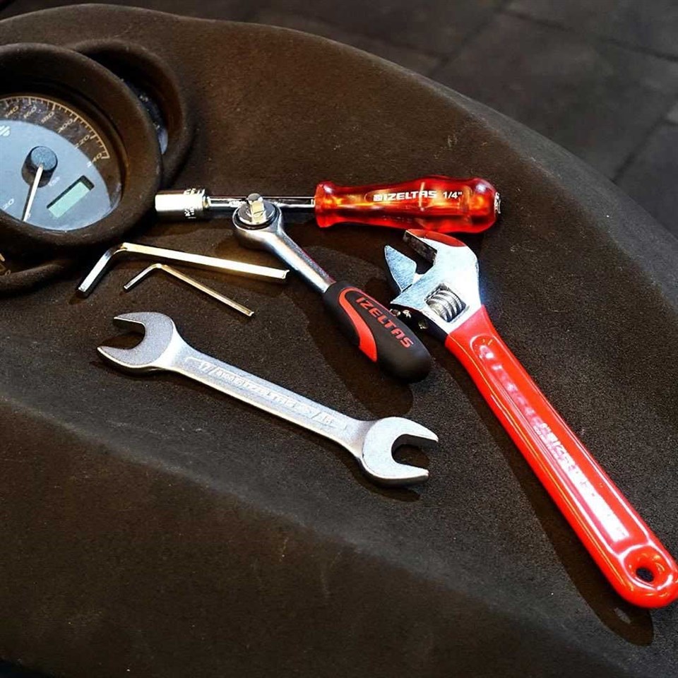 İzeltaş Motorsiklet Bakım Seti 41 Parça 8779008741