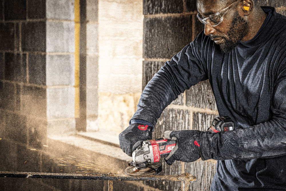 SKIL XP 3930CB Akülü Avuç Taşlama 125MM | dewdepo.com