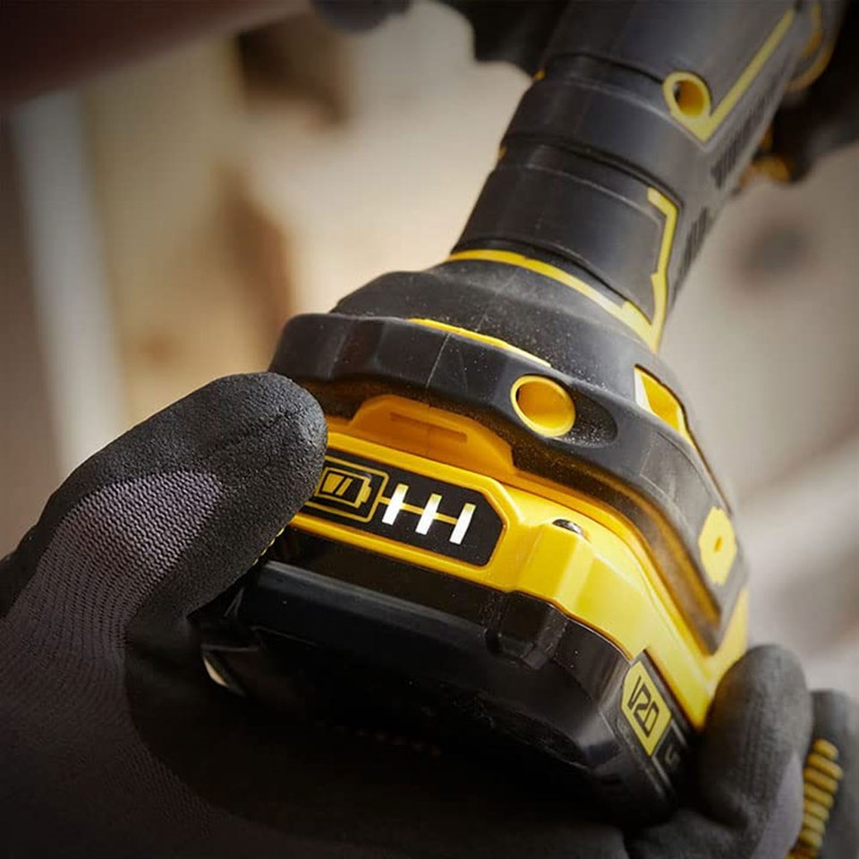 Stanley SBD715D2K Darbeli Şarjlı Matkap | dewdepo