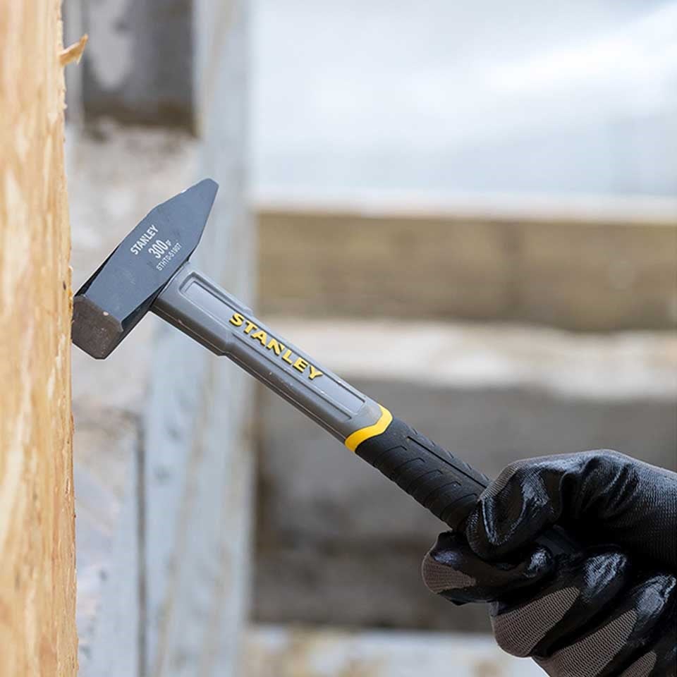 Stanley STHT0-51907 Fiberglass Saplı Çekiç 300 Gram