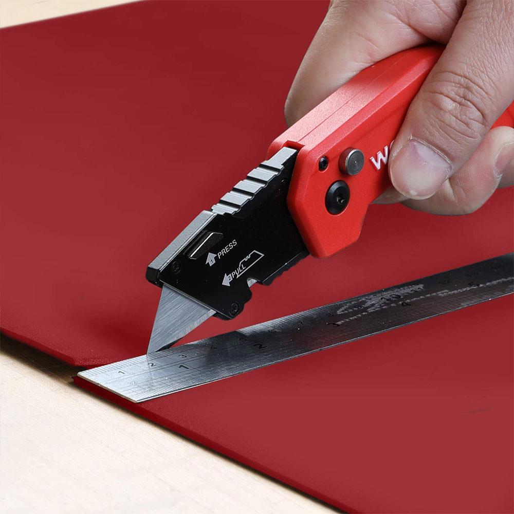 WORKPRO WP211018 Profesyonel Katlanır Çok Amaçlı Rötuş Maket Bıçağı + 10 Adet Yedek Bıçak