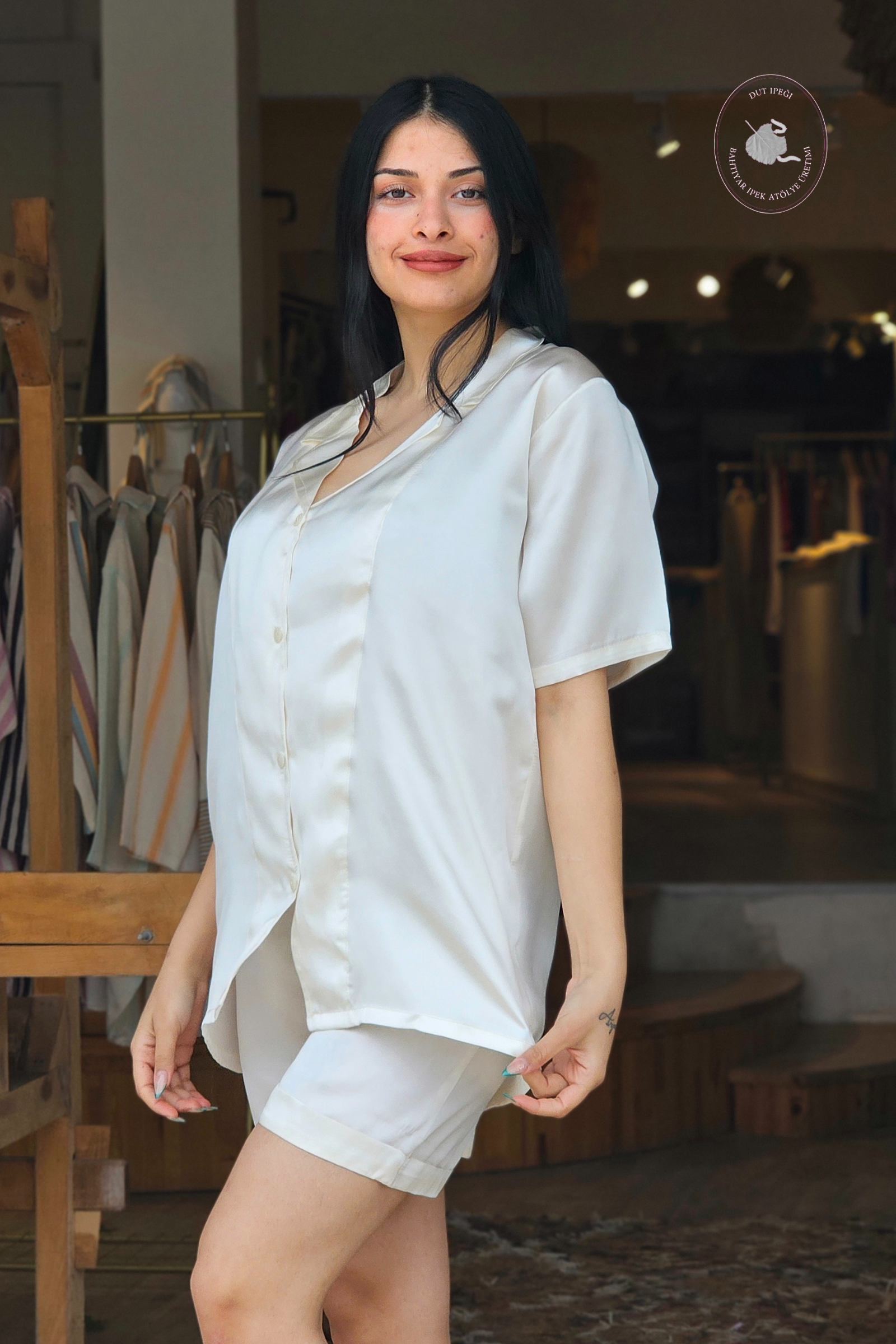 Ham Renk Şortlu Pijama Takımı  Bahtiyar İpek İpek Pijama Takımı