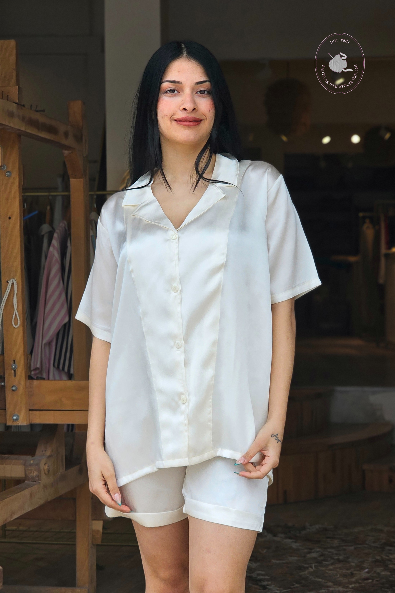 Ham Renk Şortlu Pijama Takımı  Bahtiyar İpek İpek Pijama Takımı