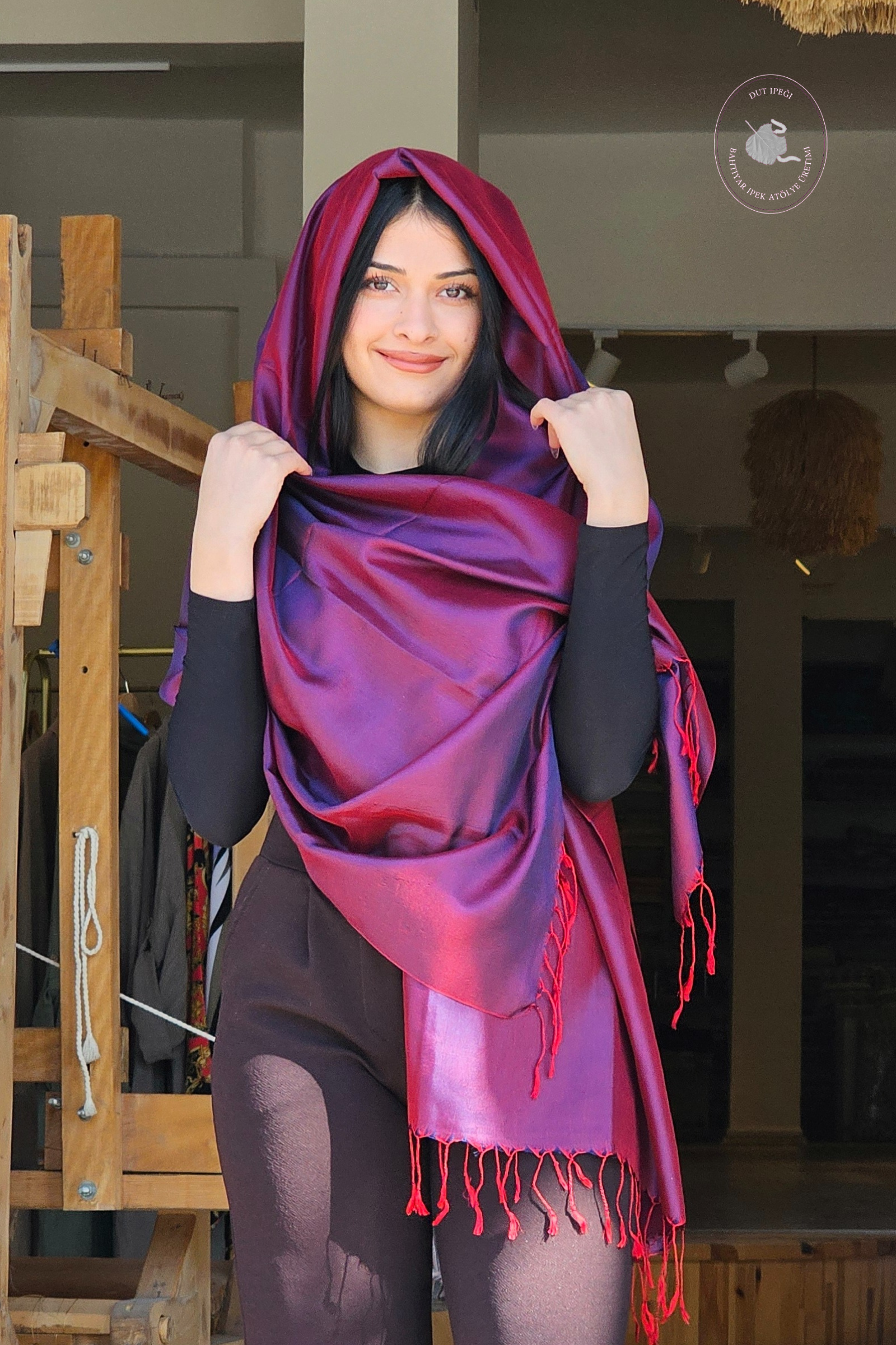 Kırmızı Mor Alacalı İbrişim İpek Şal Baş Örtüsü  Bahtiyar İpek Şal