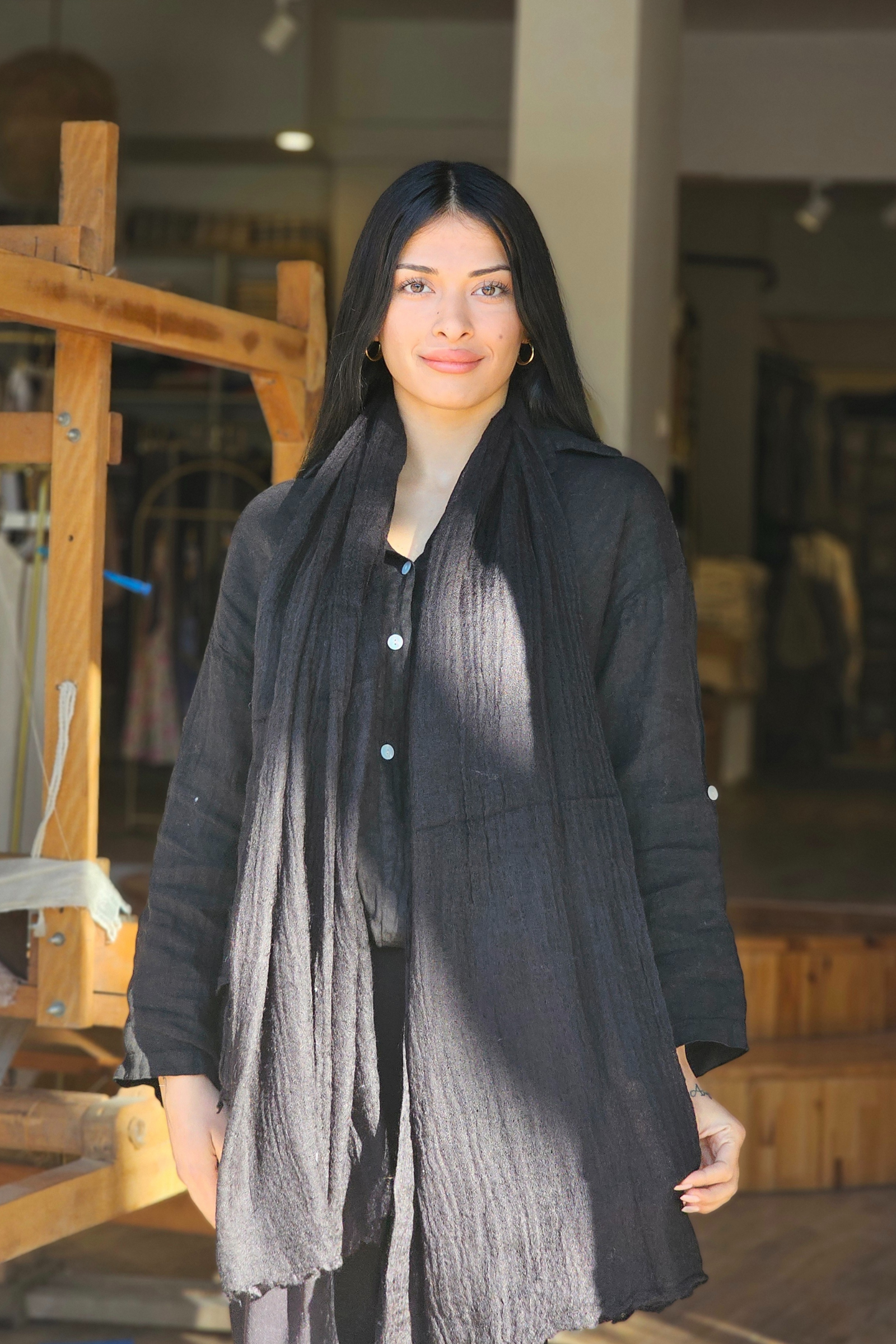Siyah İpek Kaşmir Baş Örtüsü Şal  Bahtiyar İpek Şal