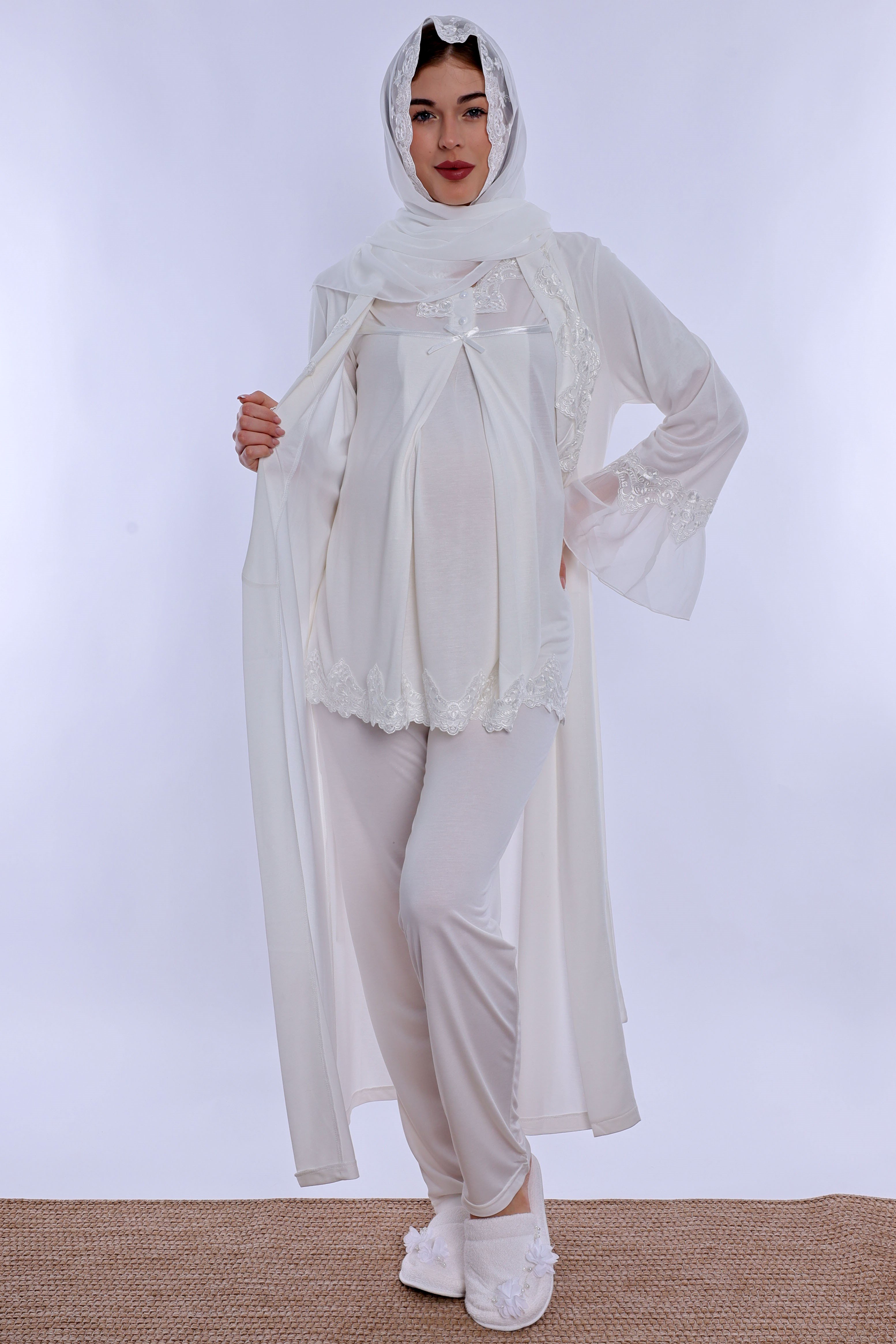 2T50342 Tesettürlü Pamuklu Uzun Sabahlıklı Hamile Lohusa Emzirme Pijama Takımı  - Ekru