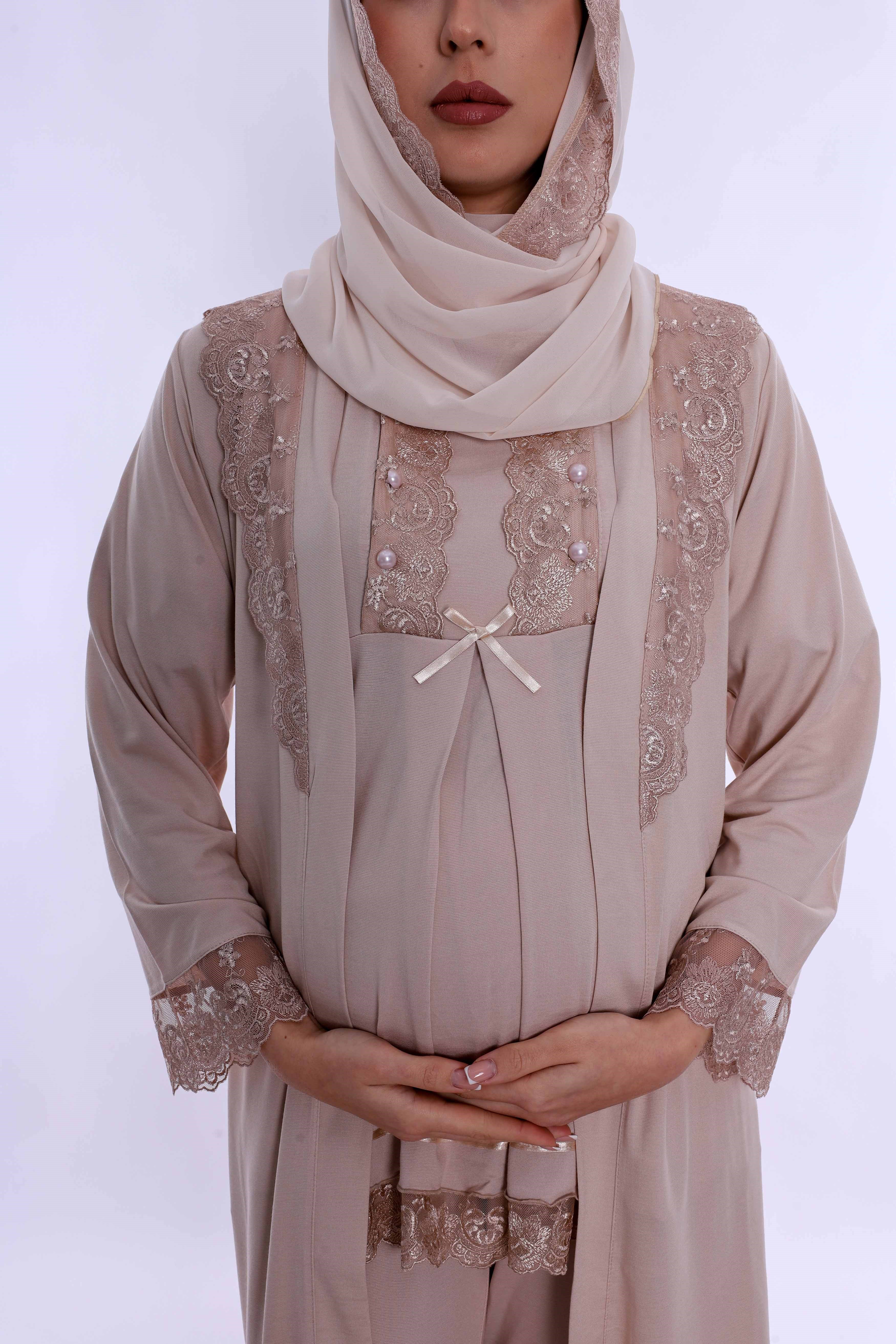 2T60342 Tesettürlü Rahat Kesim Emzirme Özellikli Sabahlıklı Hamile Lohusa Pijama Takımı  - Bej