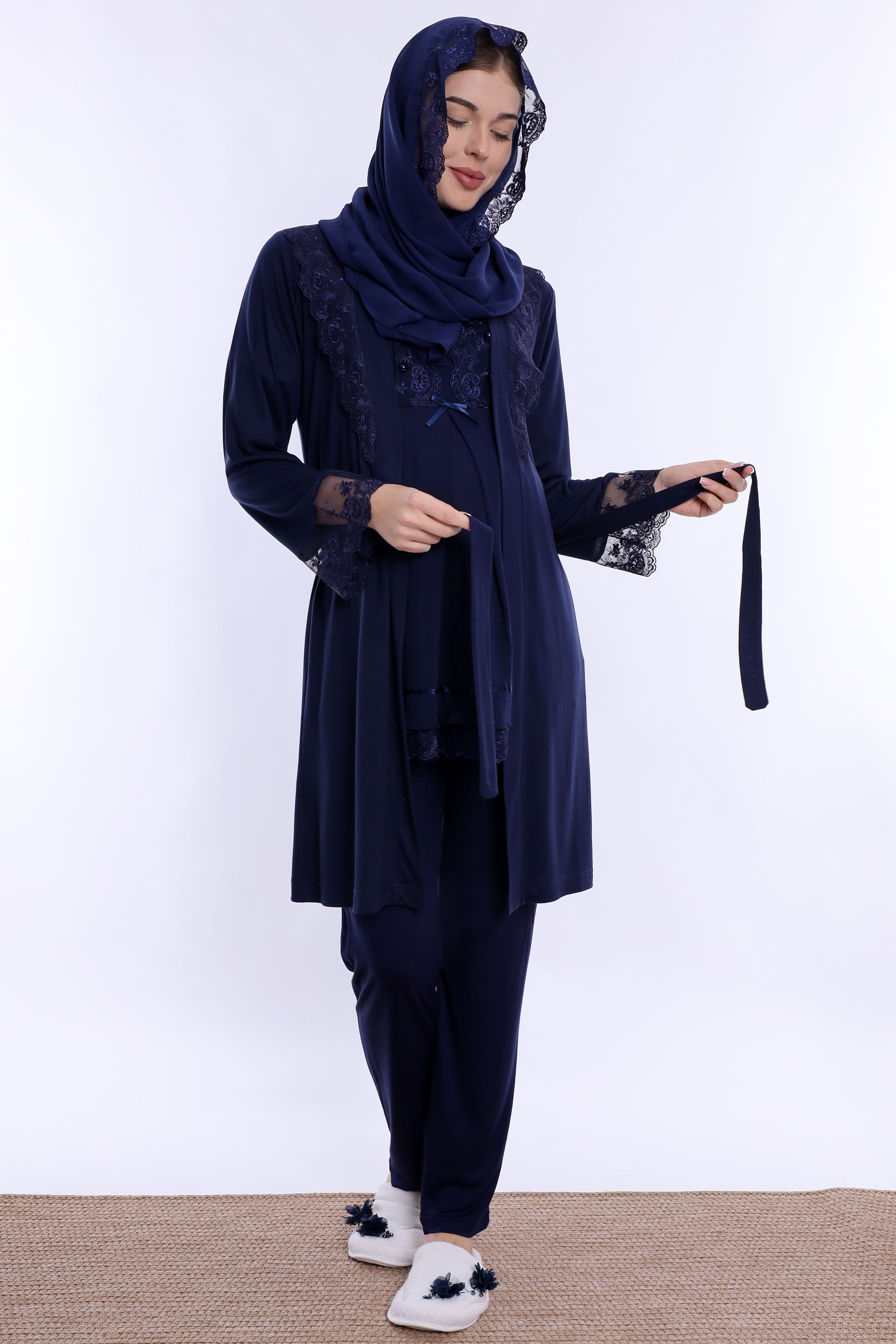 2T60342 Tesettürlü Rahat Kesim Emzirme Özellikli Sabahlıklı Hamile Lohusa Pijama Takımı  - Lacivert