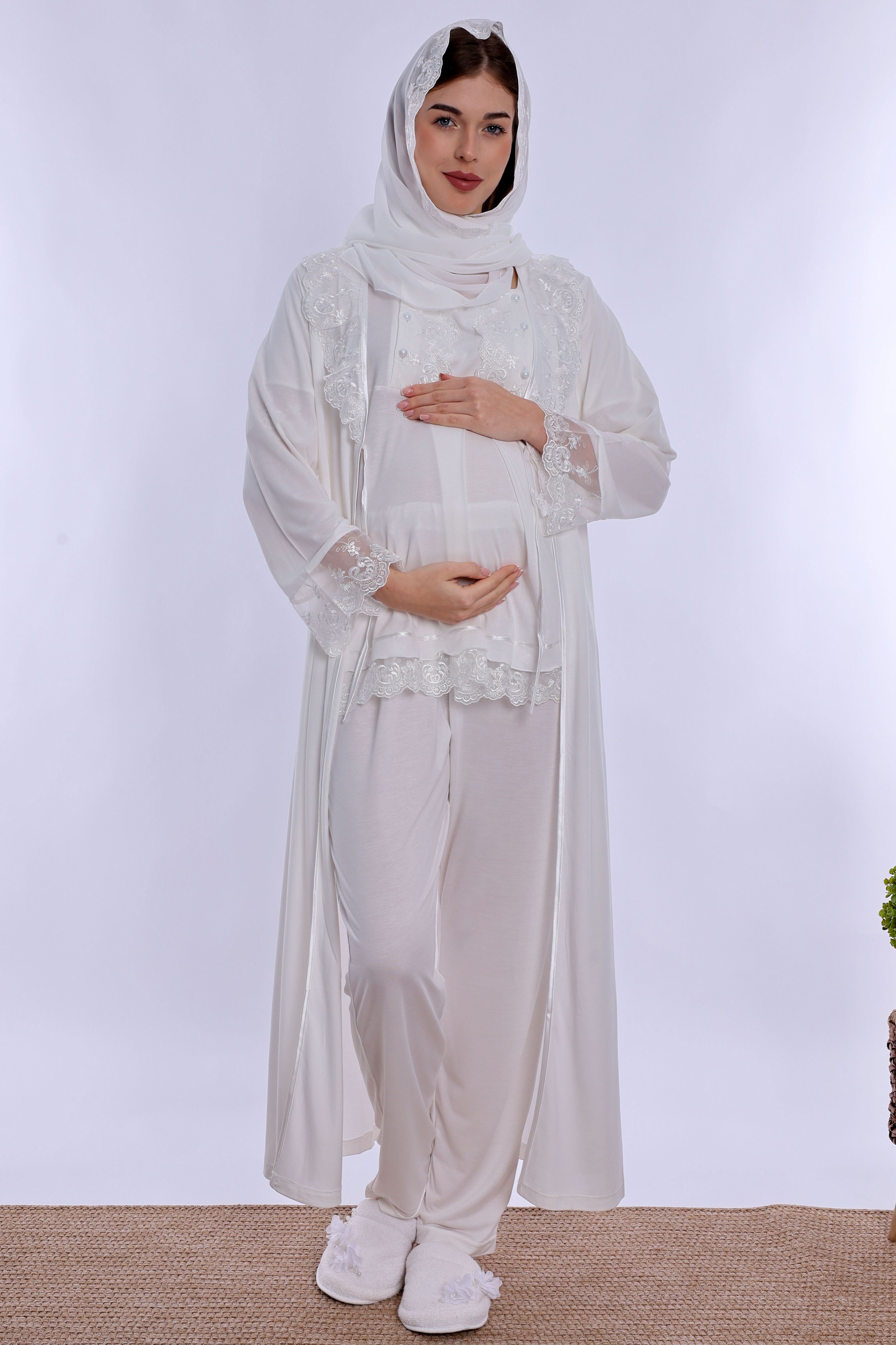 2T60372 Tesettürlü Yumuşak Dokulu Pamuklu  Uzun Sabahlıklı Hamile Lohusa Pijama Takımı  - Ekru