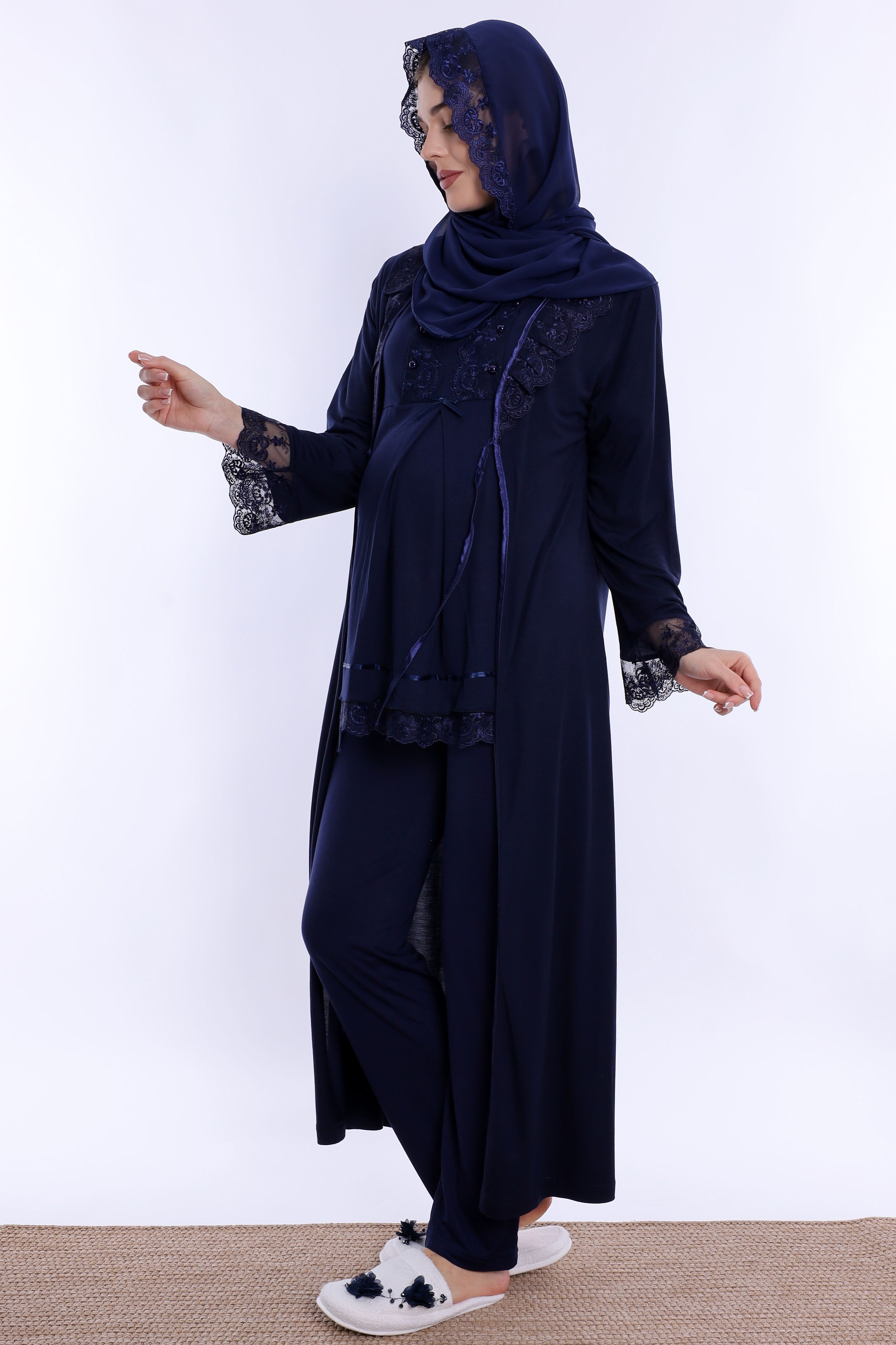 2T60372 Tesettürlü Yumuşak Dokulu Pamuklu  Uzun Sabahlıklı Hamile Lohusa Pijama Takımı  - Lacivert