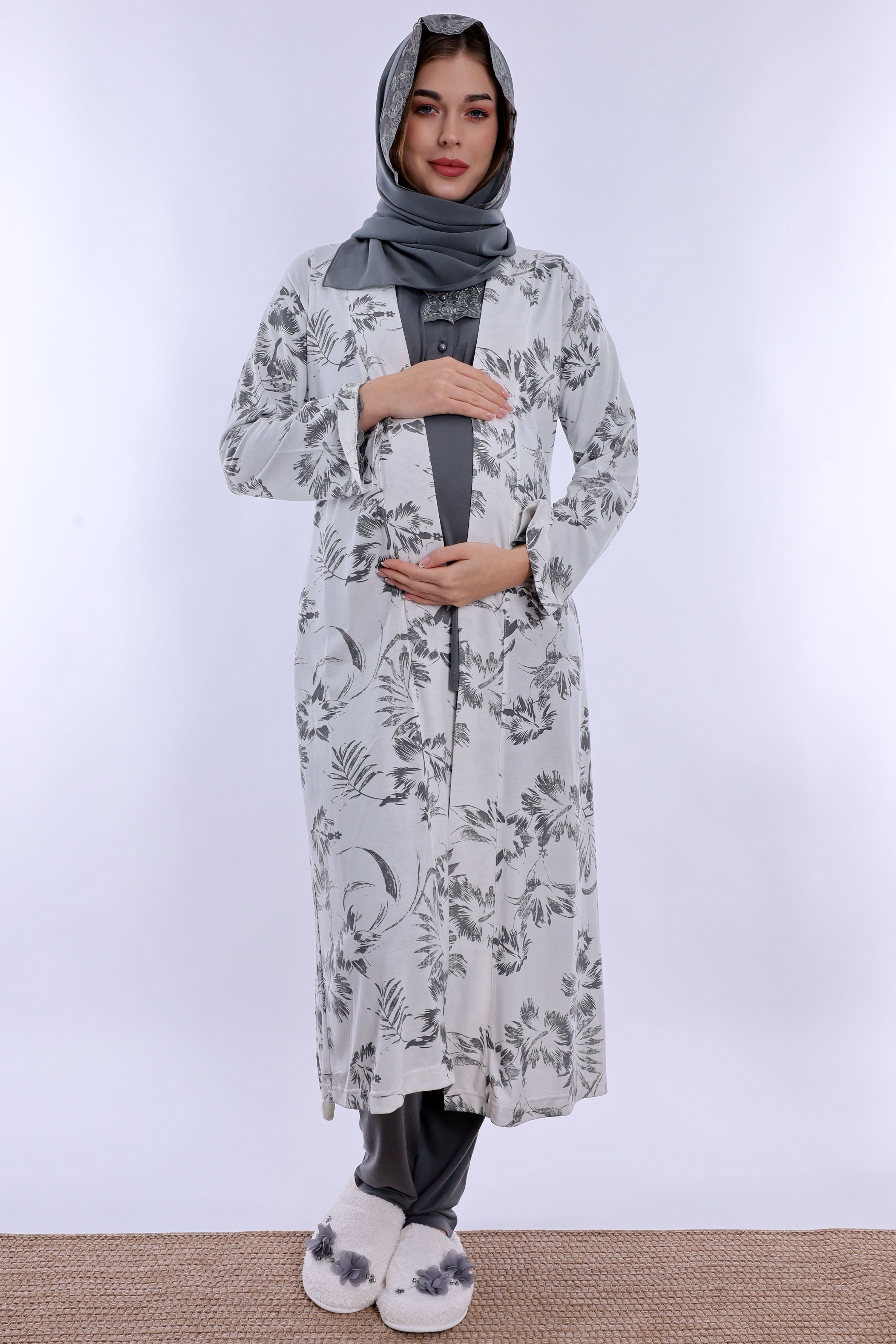 2T80942 Tesettürlü Rahat Kalıp Sabahlıklı Hamile Lohusa Pijama Takımı - Füme