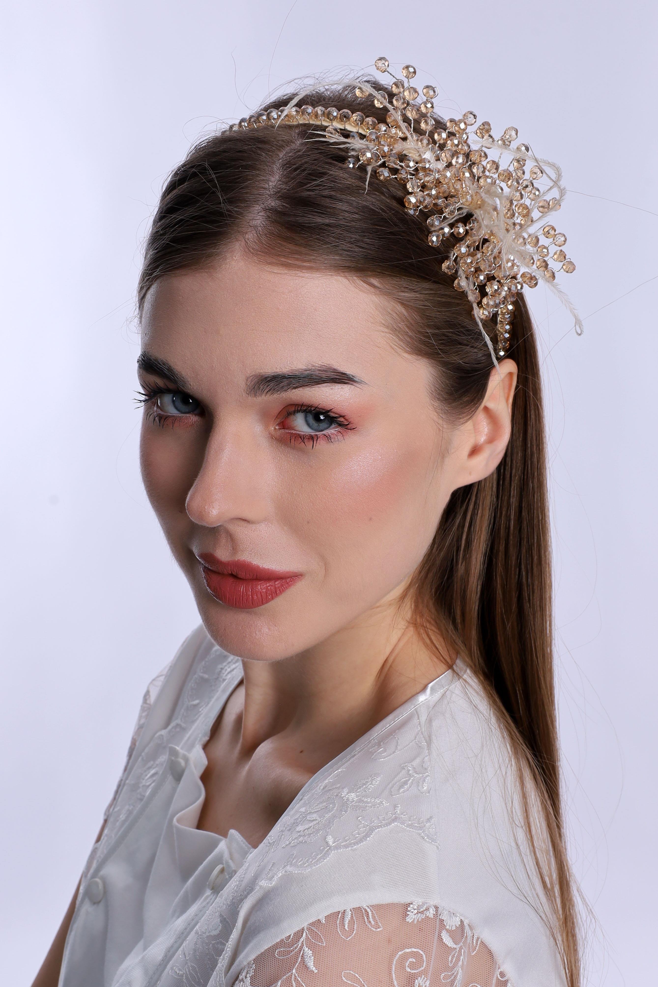 ByLohusa 1015 Bej İnci Taşlı Lohusa Taç