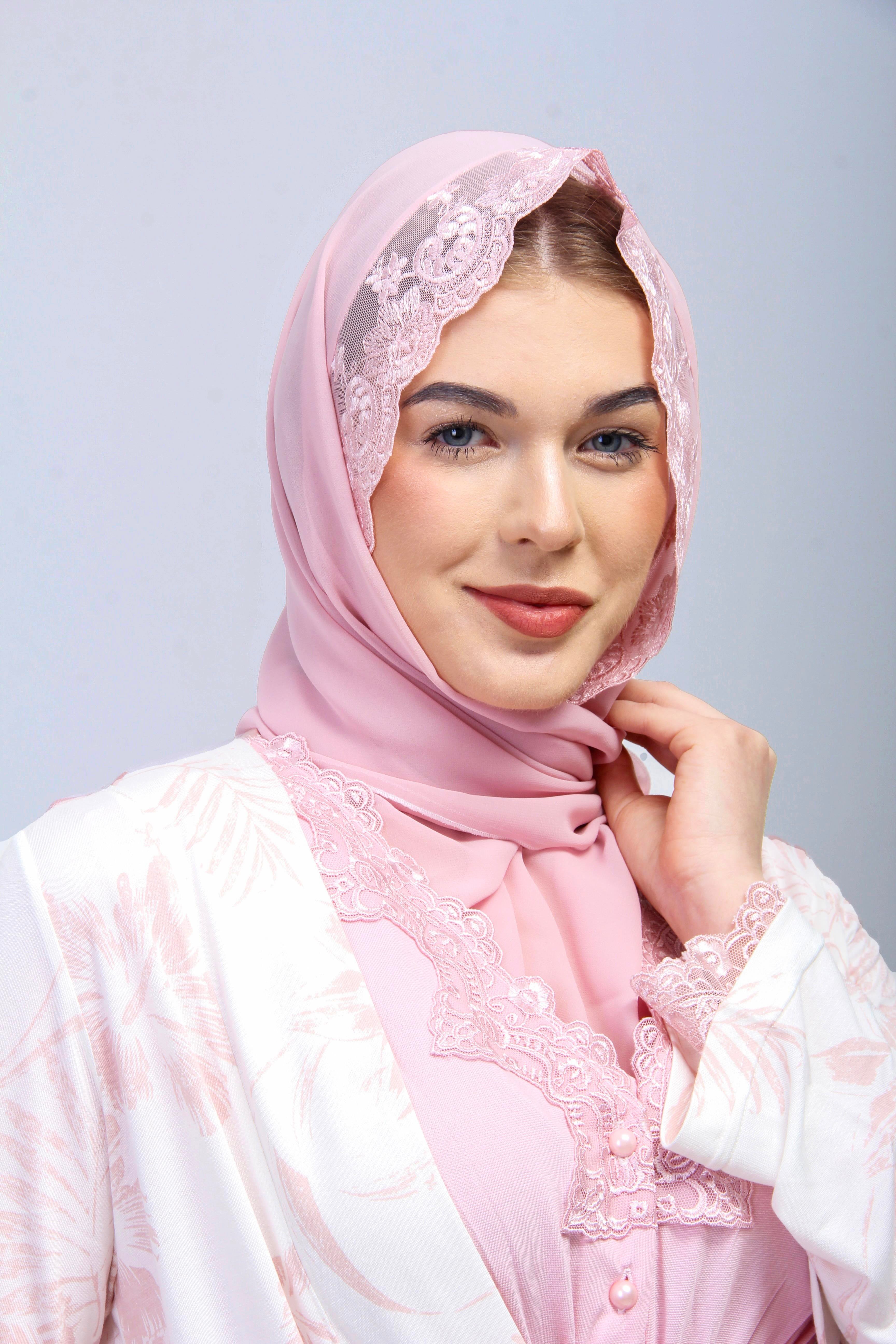 Effortt 28095 Pembe Tesettürlü Sabahlıklı Lohusa Gecelik Takım