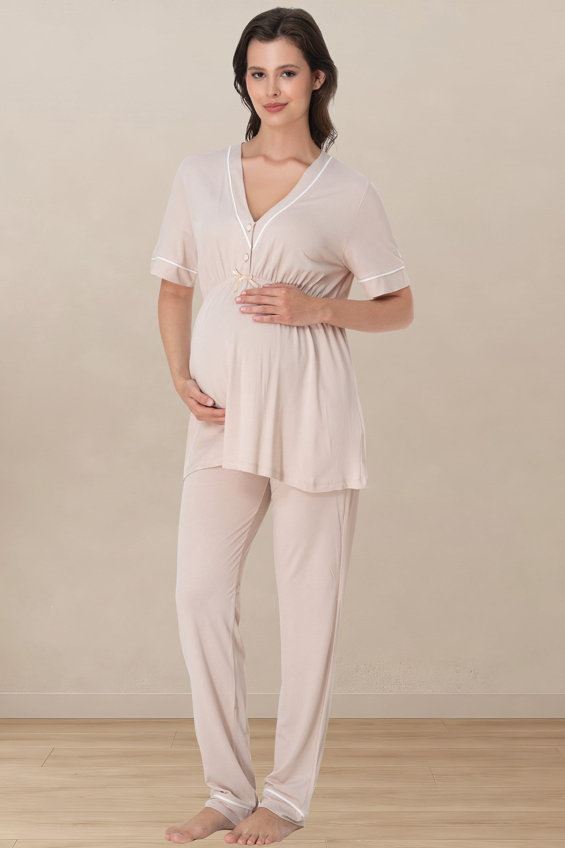 Effortt 5092 Bej Rahat Kalıp Kısa Kol Hamile Lohusa Pijama Takımı