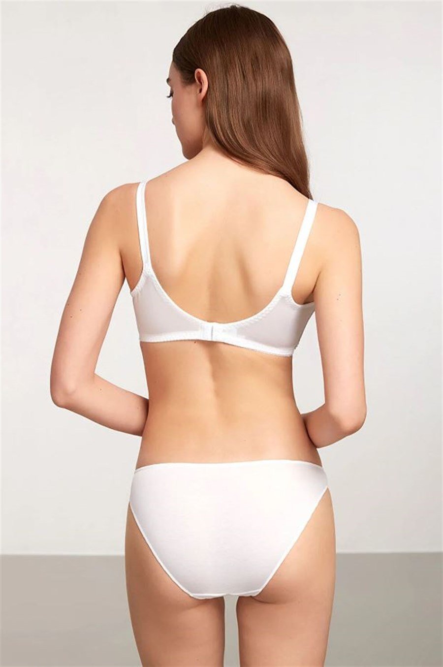 Kom Nelly Beyaz Balenli Toparlayıcı Sütyen