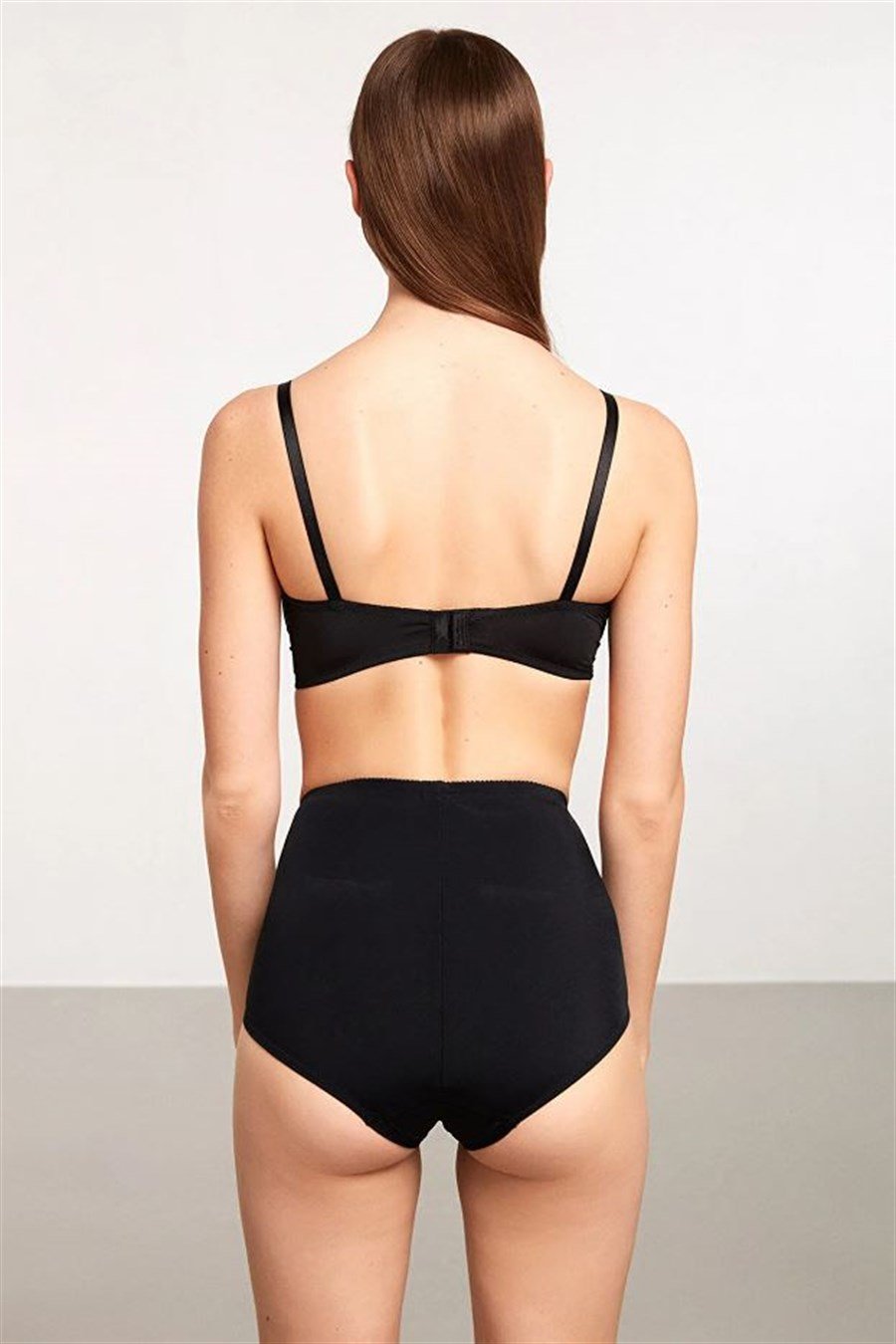 Kom Sonya Siyah Dikişsiz Korse Külot