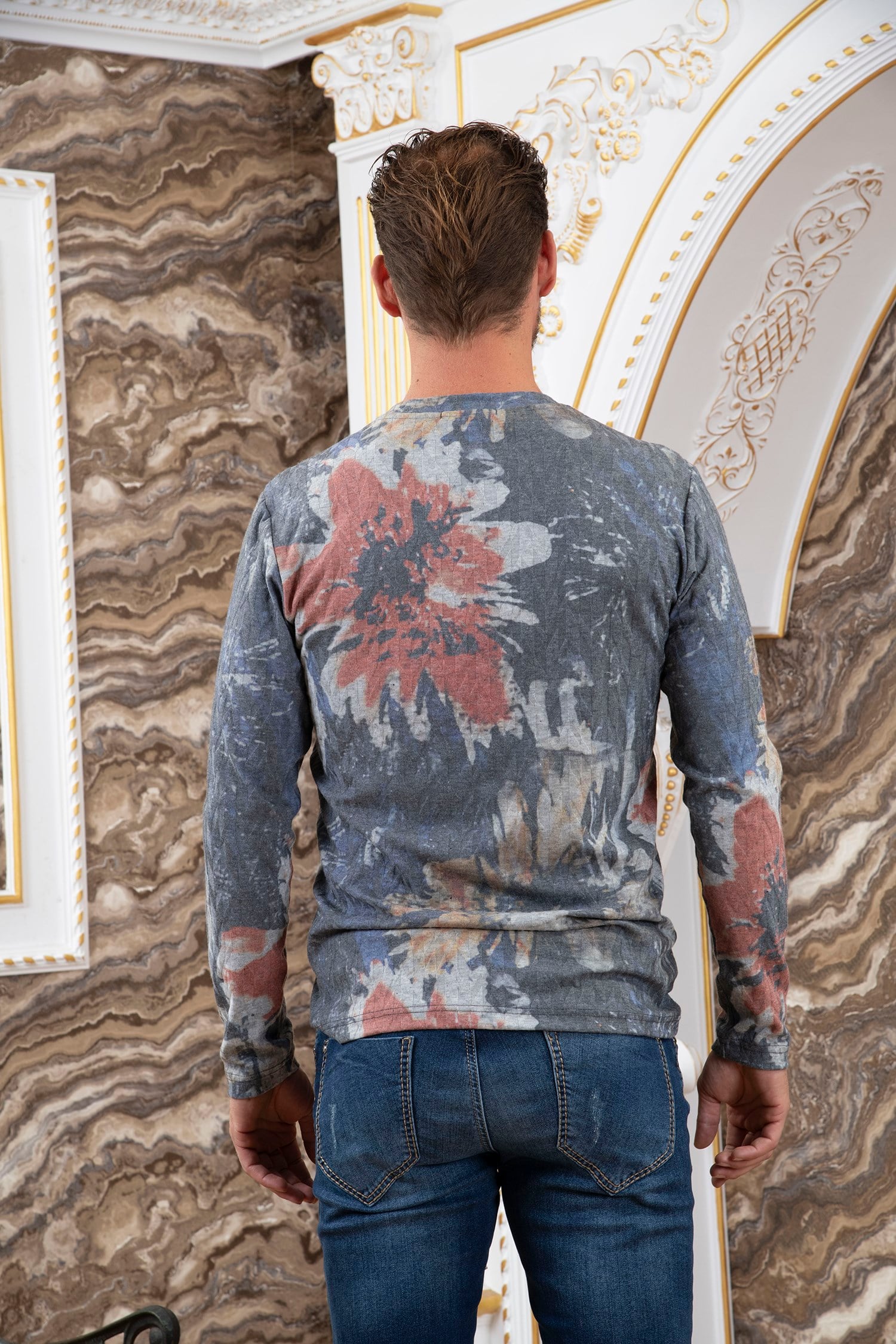 Gri Çiçek Desenli Sweatshirt