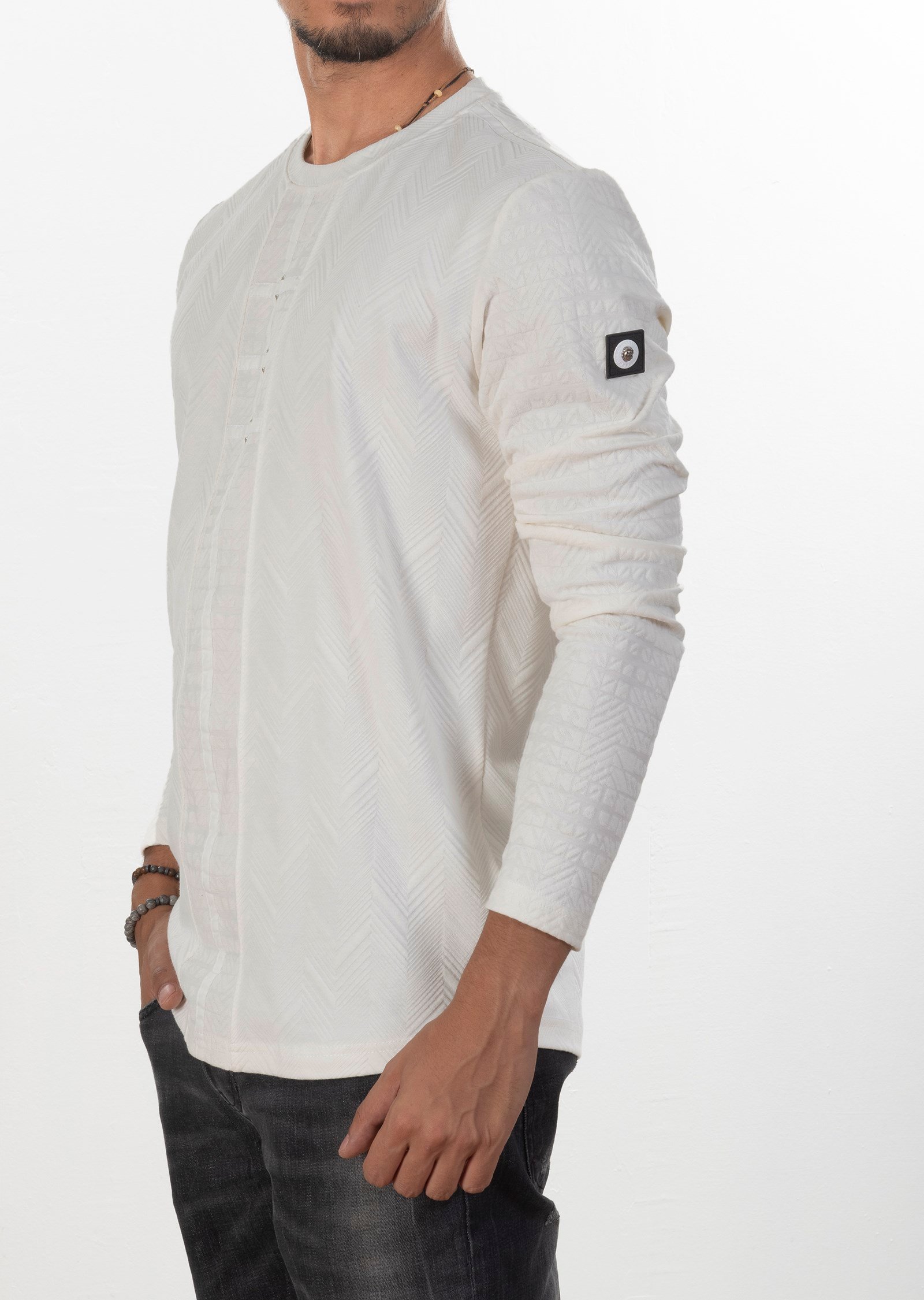 Kabartma Desenli Ekru Sweatshirt