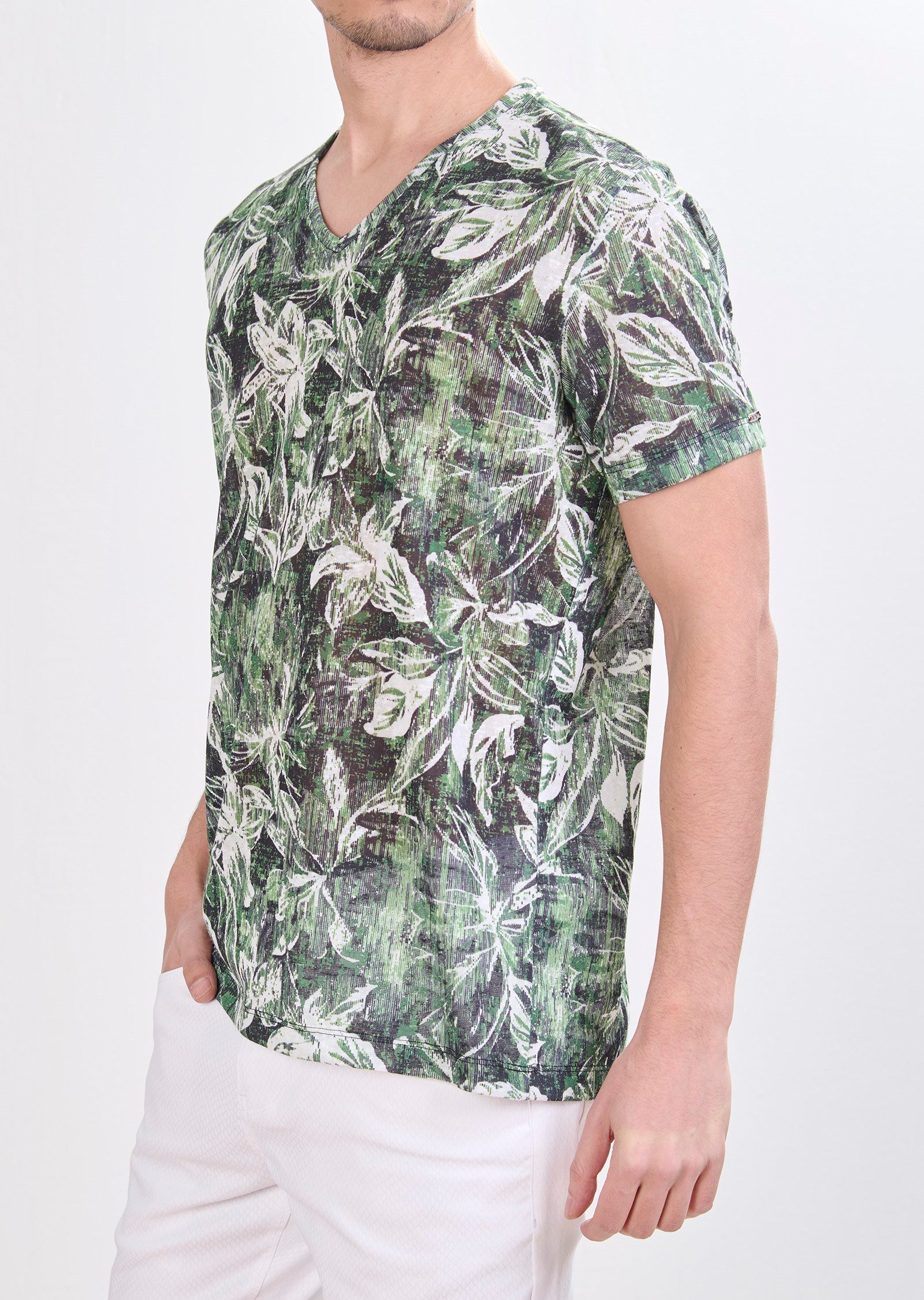Mondo Yaprak Baskılı Yeşil T-Shirt