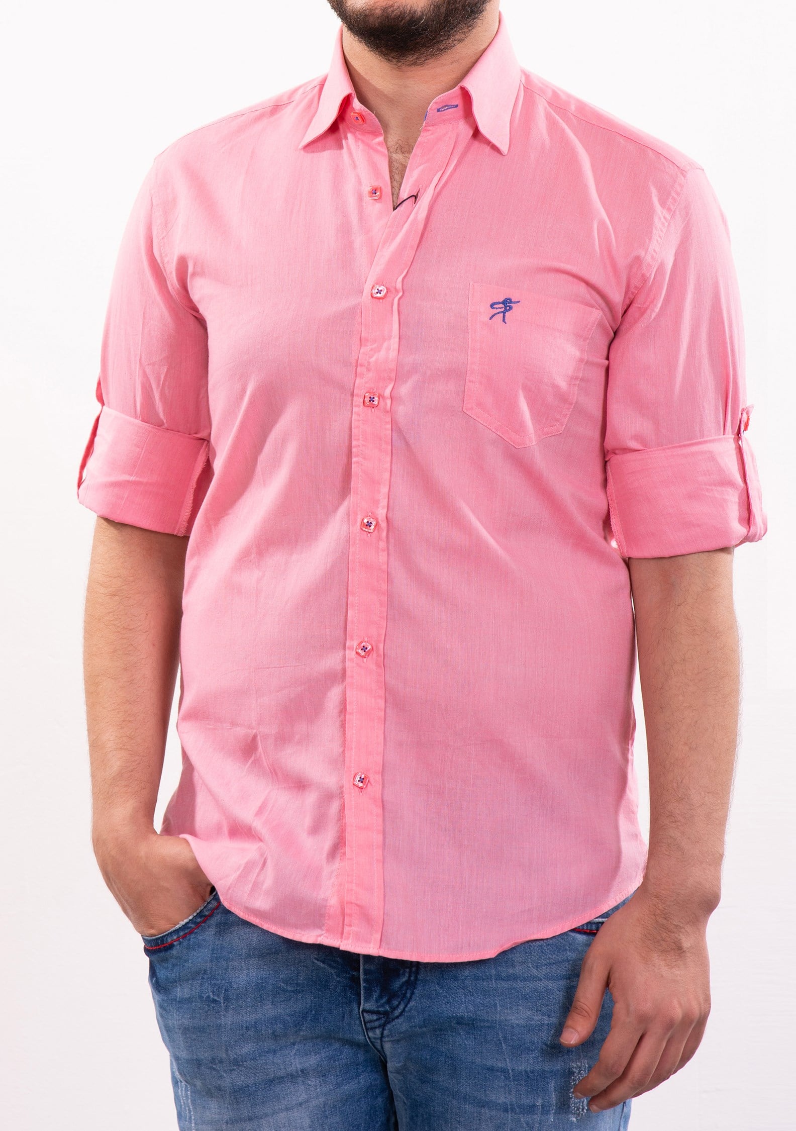 Pembe Gömlek