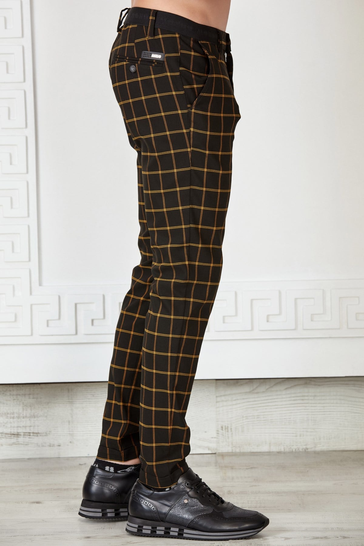Siyah-Saks Kareli Beli Lastikli Slim Fit Pantolon