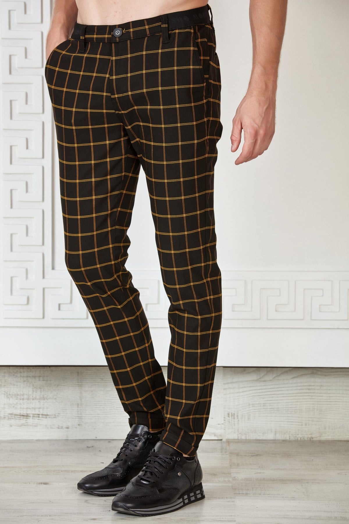 Siyah-Saks Kareli Beli Lastikli Slim Fit Pantolon
