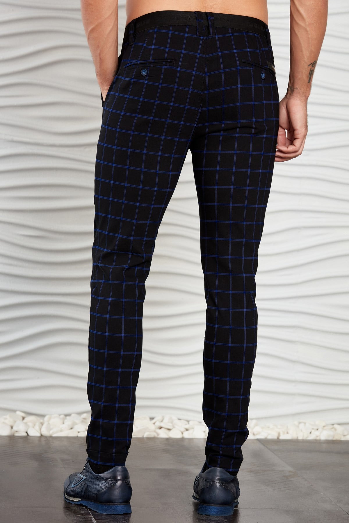 Siyah-Saks Kareli Beli Lastikli Slim Fit Pantolon