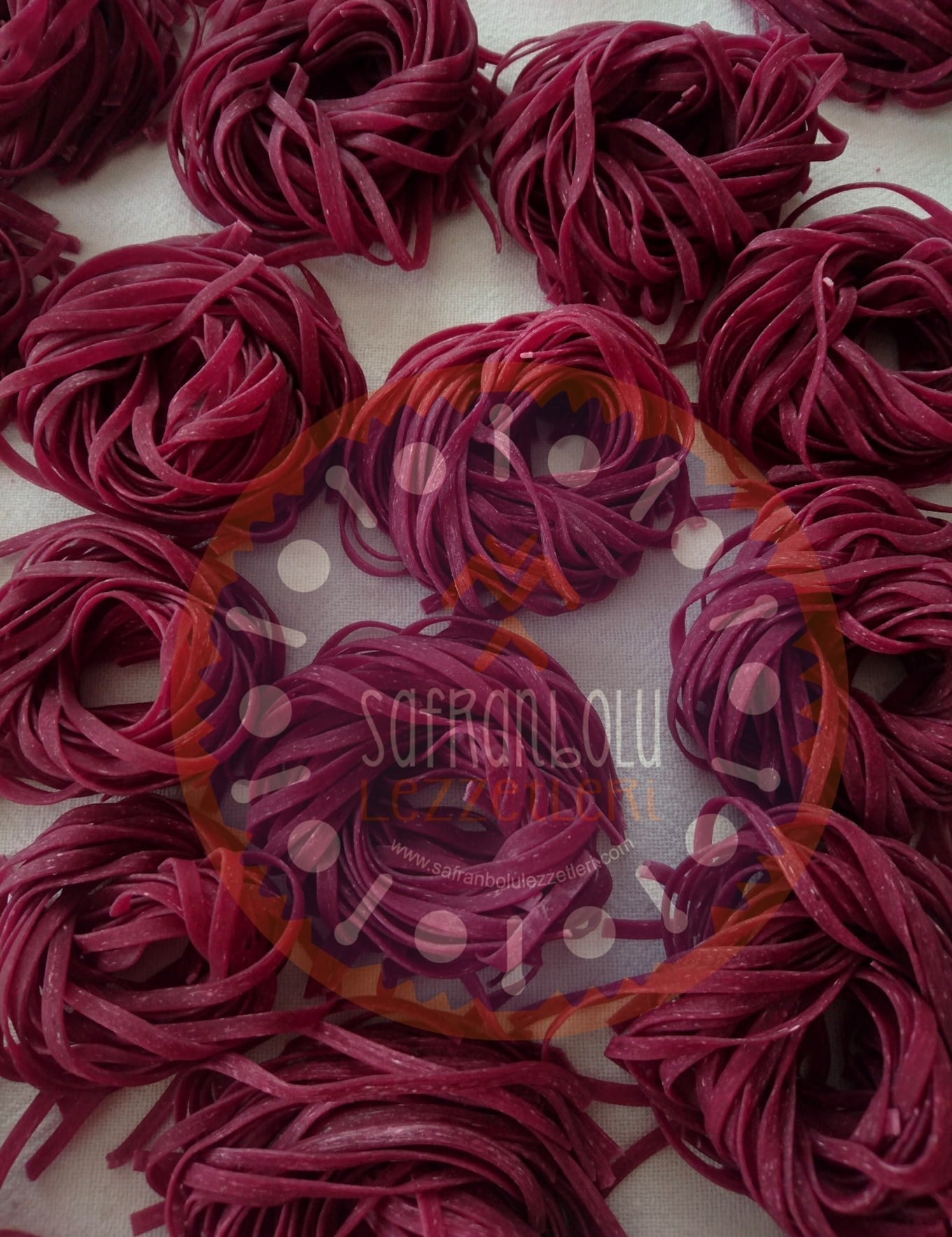 Pancarlı Ev Yapımı Makarna 300 g
