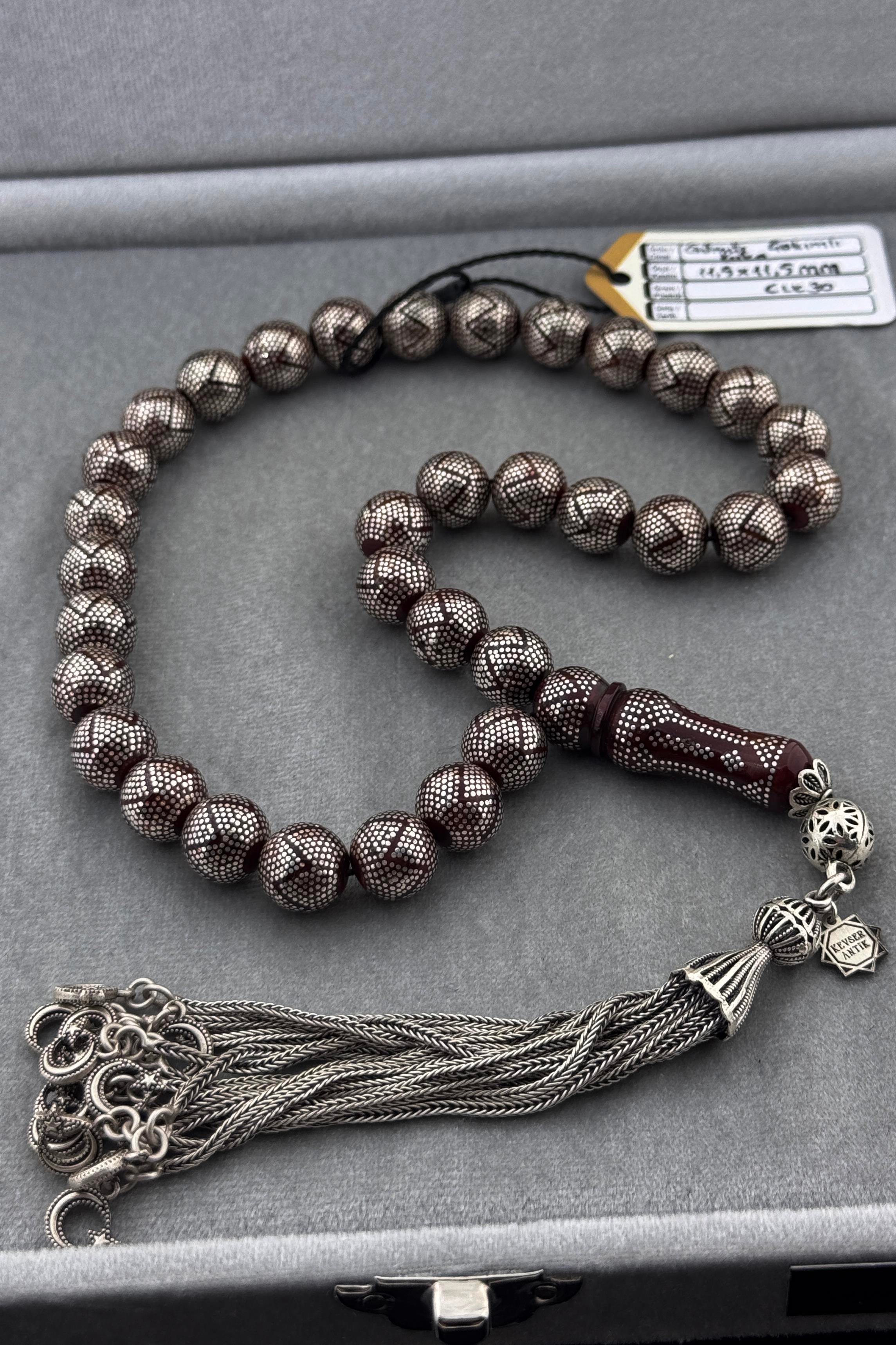 Dev Yoğun Çakımlı Full İşlemeli Kuka TesbihDev Yoğun Çakımlı Full İşlemeli Kuka Tesbih - Kevser AntikGümüş İşlemeli Tesbihler