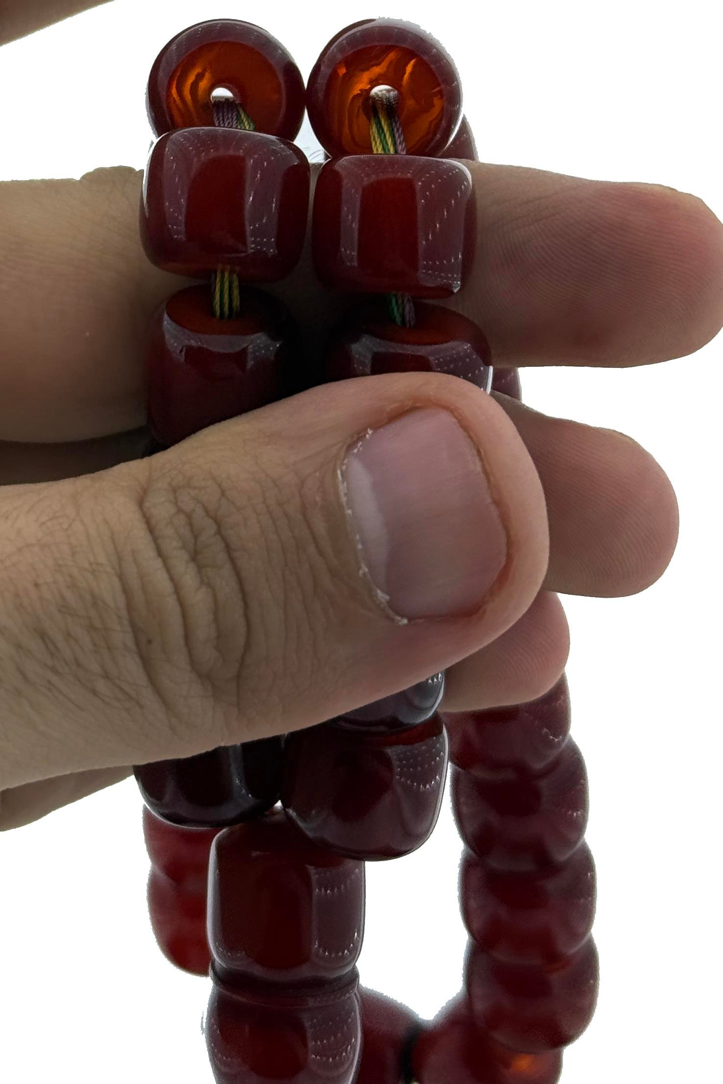 Dönem Ustalığıyla Yapılmış Vişne Sıkma Kehribar TesbihDönem Ustalığıyla Yapılmış Vişne Sıkma Kehribar Tesbih - Kevser AntikOsmanlı Kehribar Tesbihler