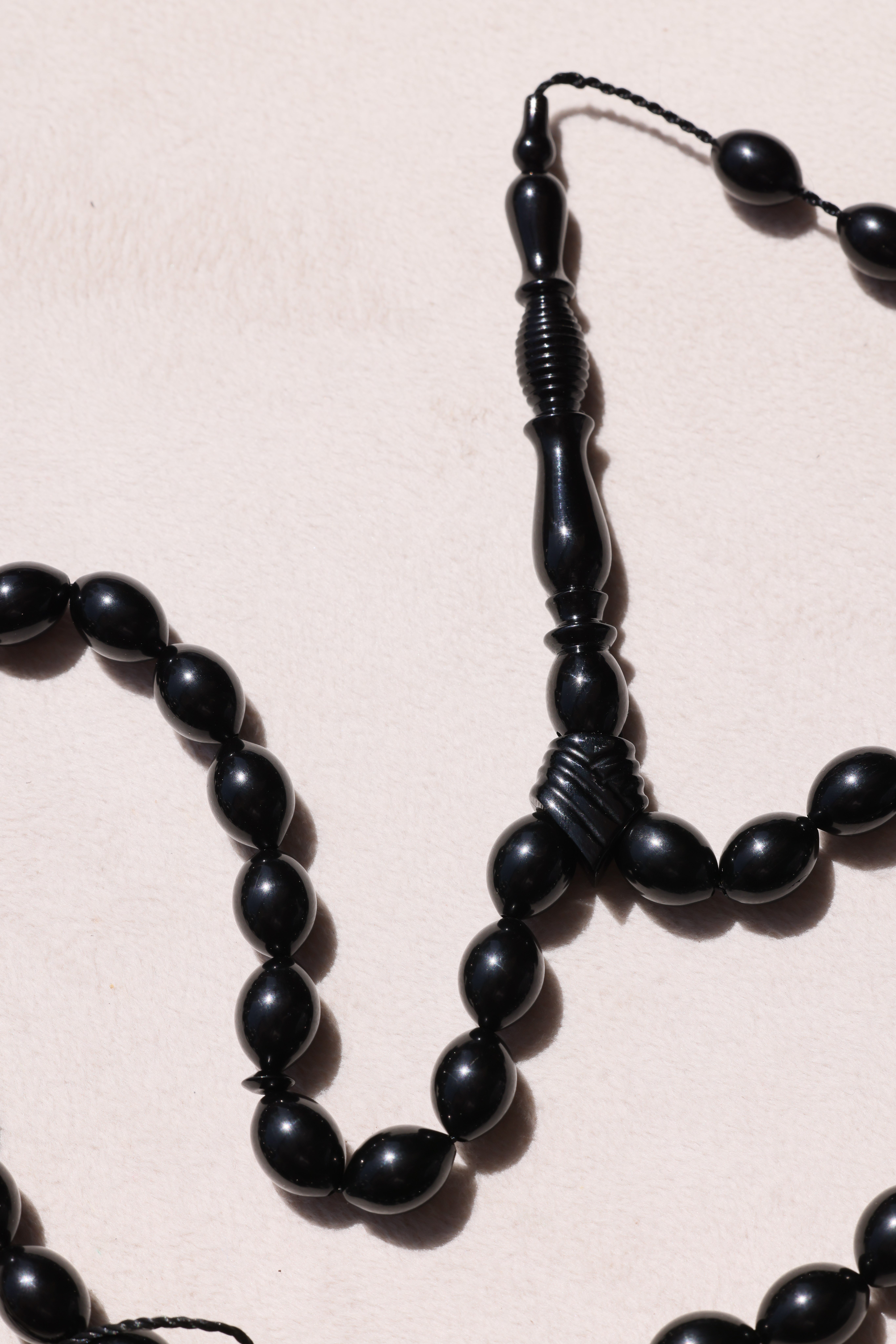 Lüks Segment Oltu TesbihLüks Segment Oltu Tesbih - Kevser AntikErzurum Oltu Tesbihler