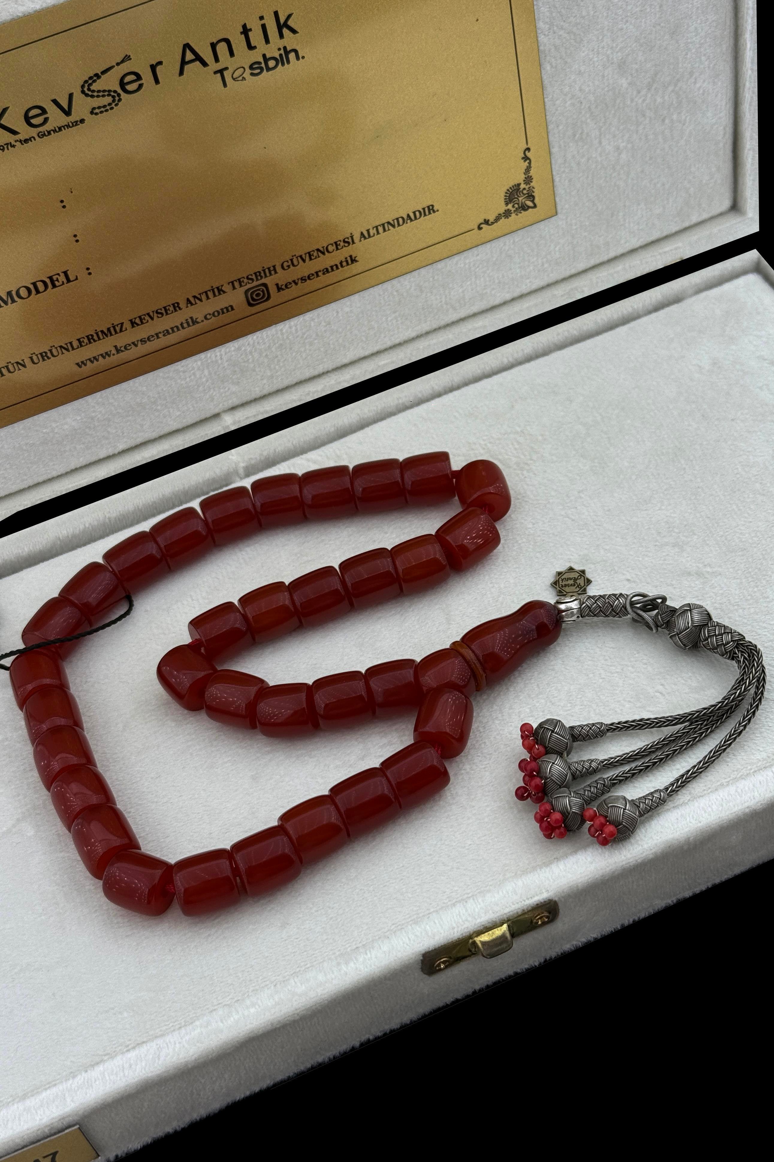 Osmanlı Dönemi Sıkma Kehribar Tesbih – Koleksiyonluk El YapımıOsmanlı Dönemi Sıkma Kehribar Tesbih – Koleksiyonluk El Yapımı - Kevser AntikOsmanlı Kehribar Tesbihler