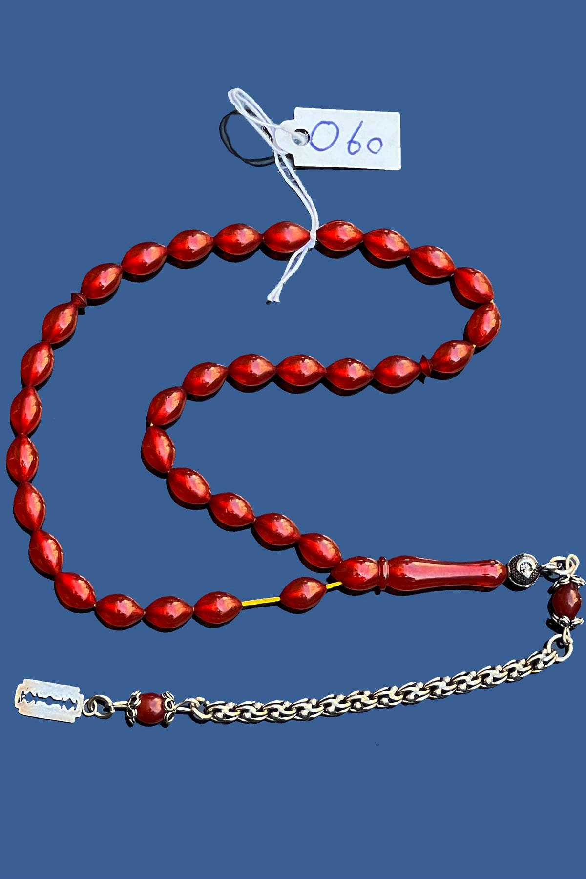 Siverekli Mahmut Usta TesbihSiverekli Mahmut Usta Tesbih - Kevser AntikOsmanlı Kehribar Tesbihler