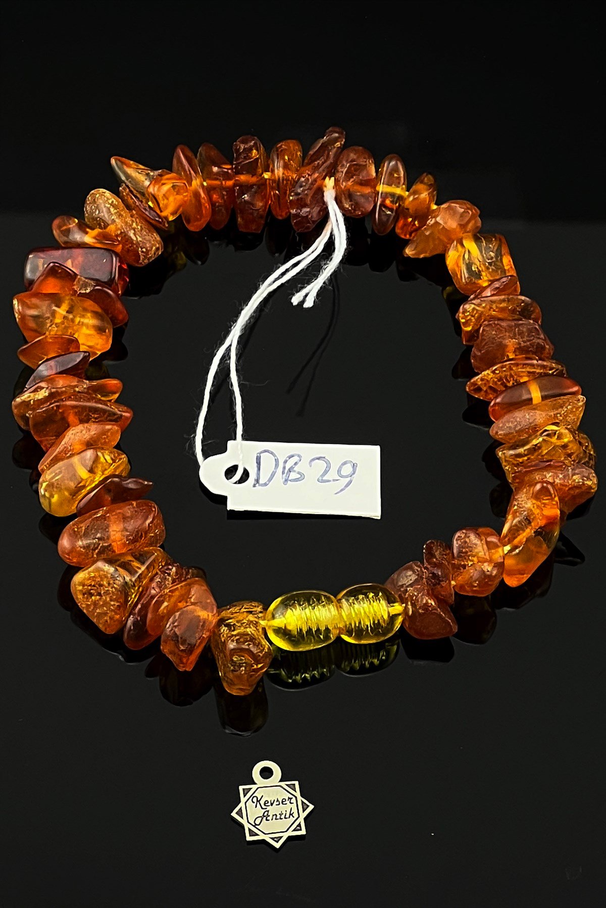 Unisex Karamel Kehribar BileklikUnisex Karamel Kehribar Bileklik - Kevser AntikKehribar Bileklikler
