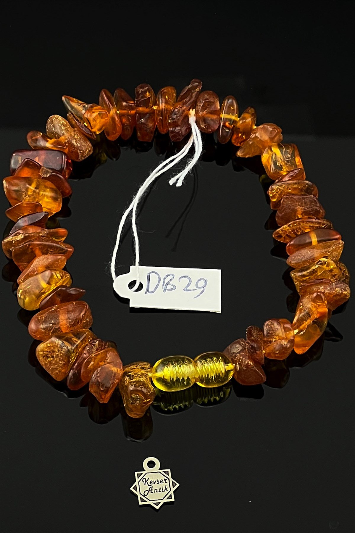 Unisex Karamel Kehribar BileklikUnisex Karamel Kehribar Bileklik - Kevser AntikKehribar Bileklikler