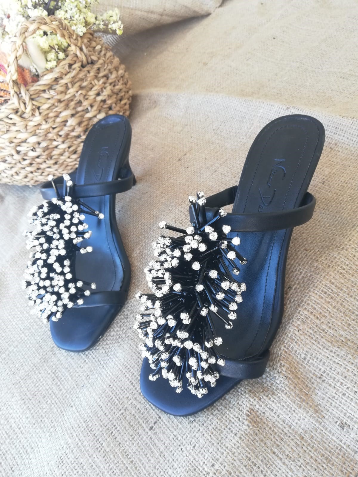 Cassy Siyah Taşlı  Terlik