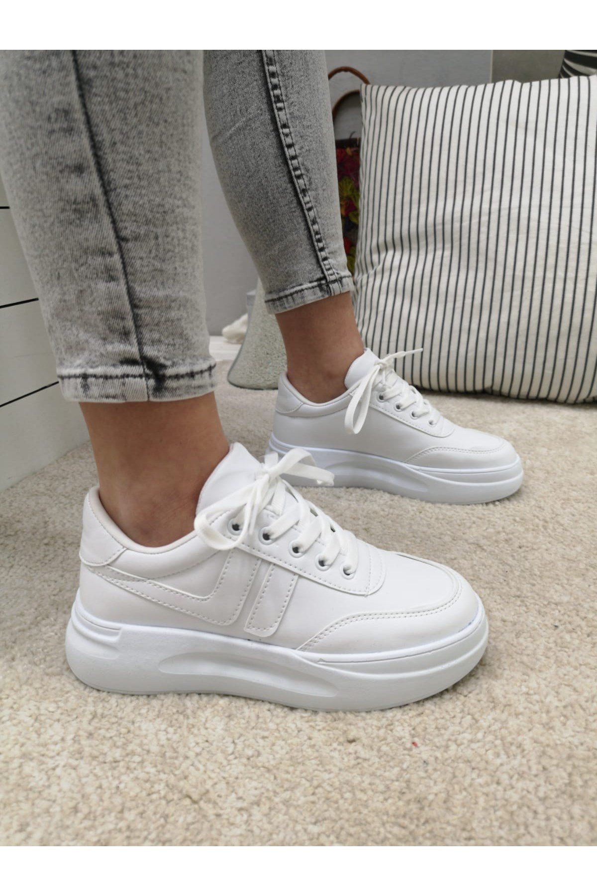 Travis Beyaz Bayan Spor Ayakkabı Sneakers
