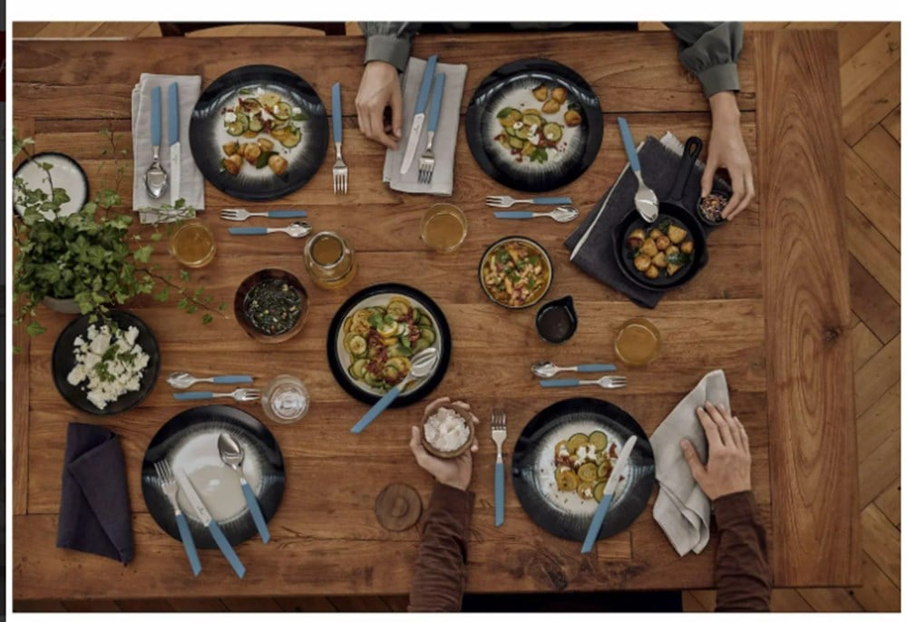 ​Victorinox 6.9096.11W2.24 Swiss Modern 24 Parça Masa Seti