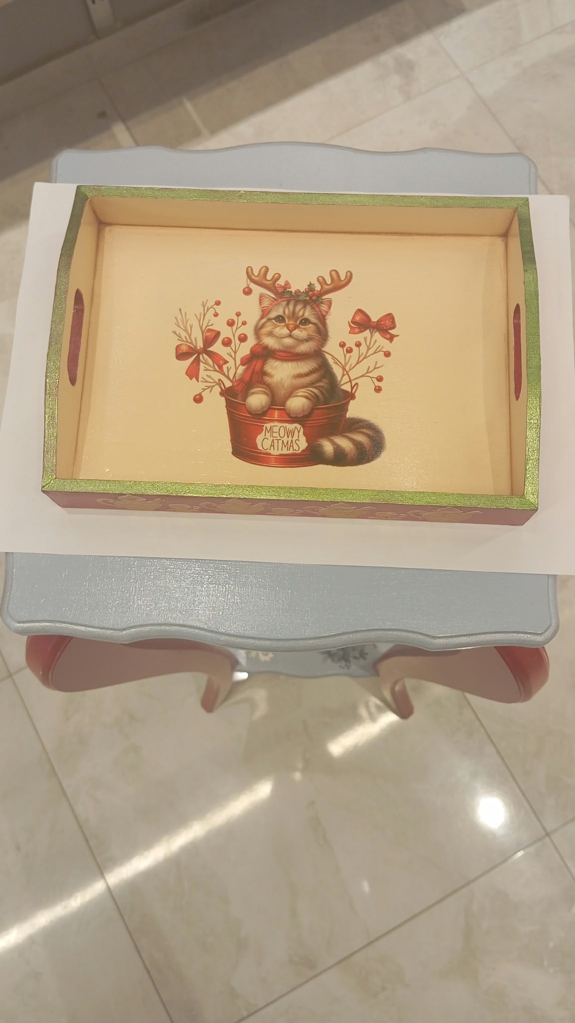 El boyama ahşap tepsi 23*17
