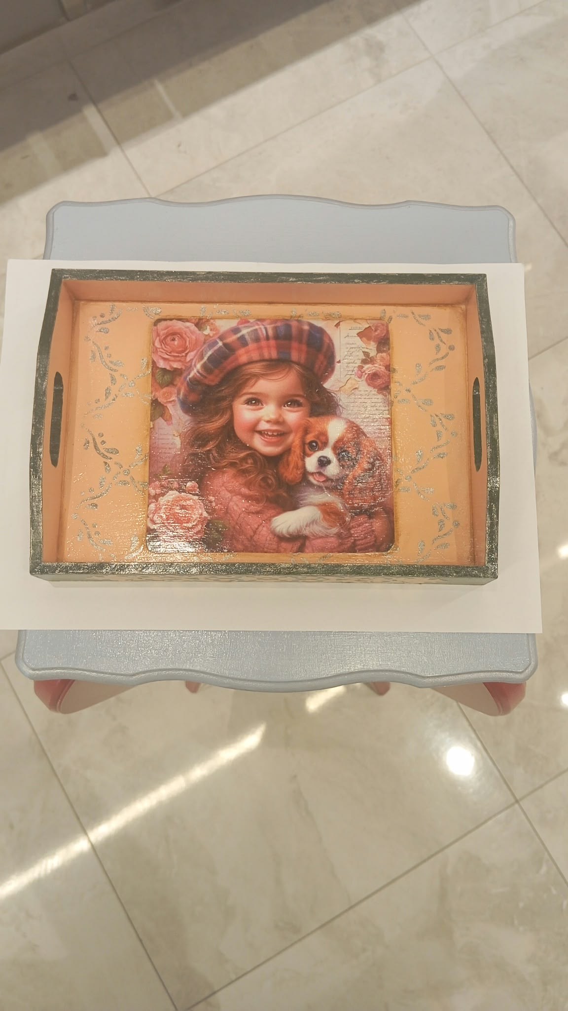 El boyama ahşap tepsi 23*17