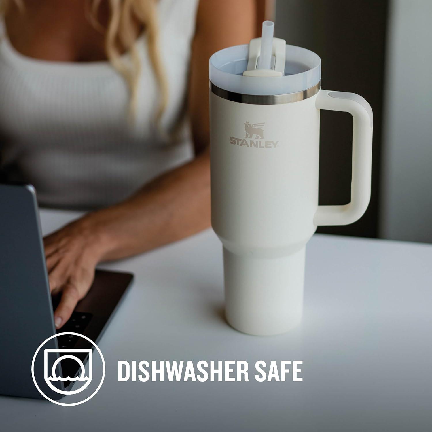 Quencher H2.O FlowState™ Tumbler Pipetli Termos | 1.18L Krem