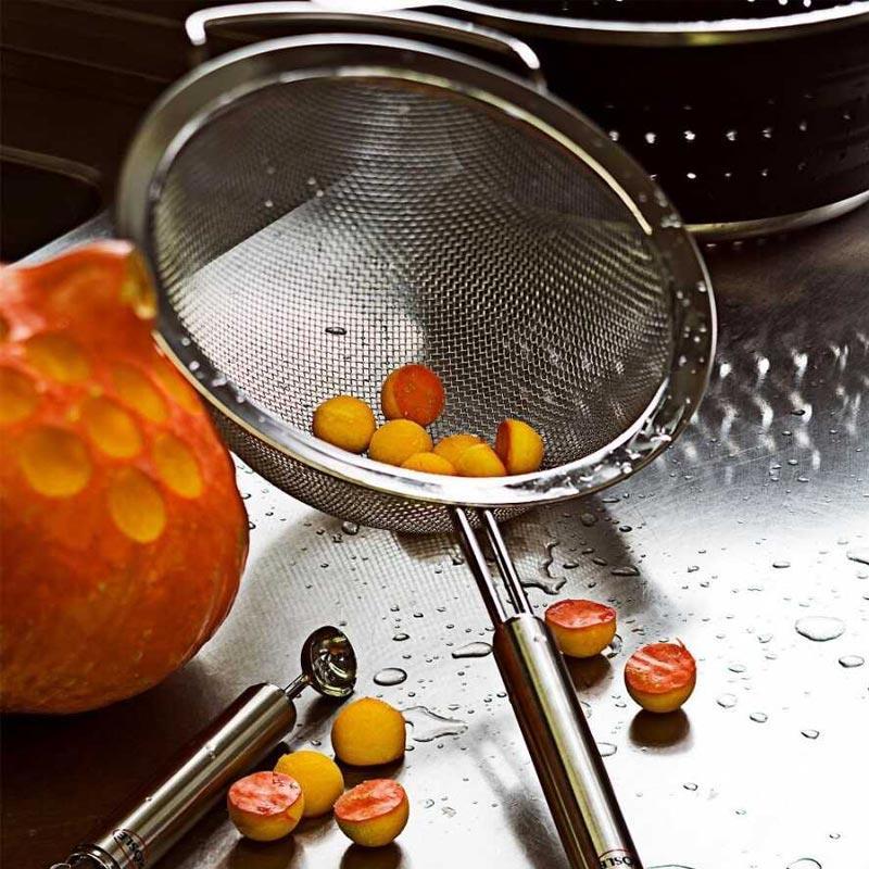 Rösle Süzgeç Kalın Asılabilir Paslanmaz Çelik 20 cm 95270