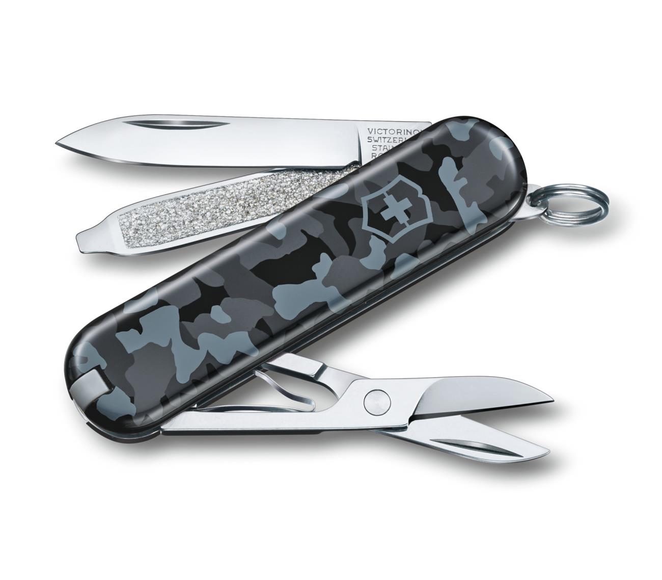 Victorinox 0.6223.942 Klasik 58 MM Lacivert Kamuflaj Çakı