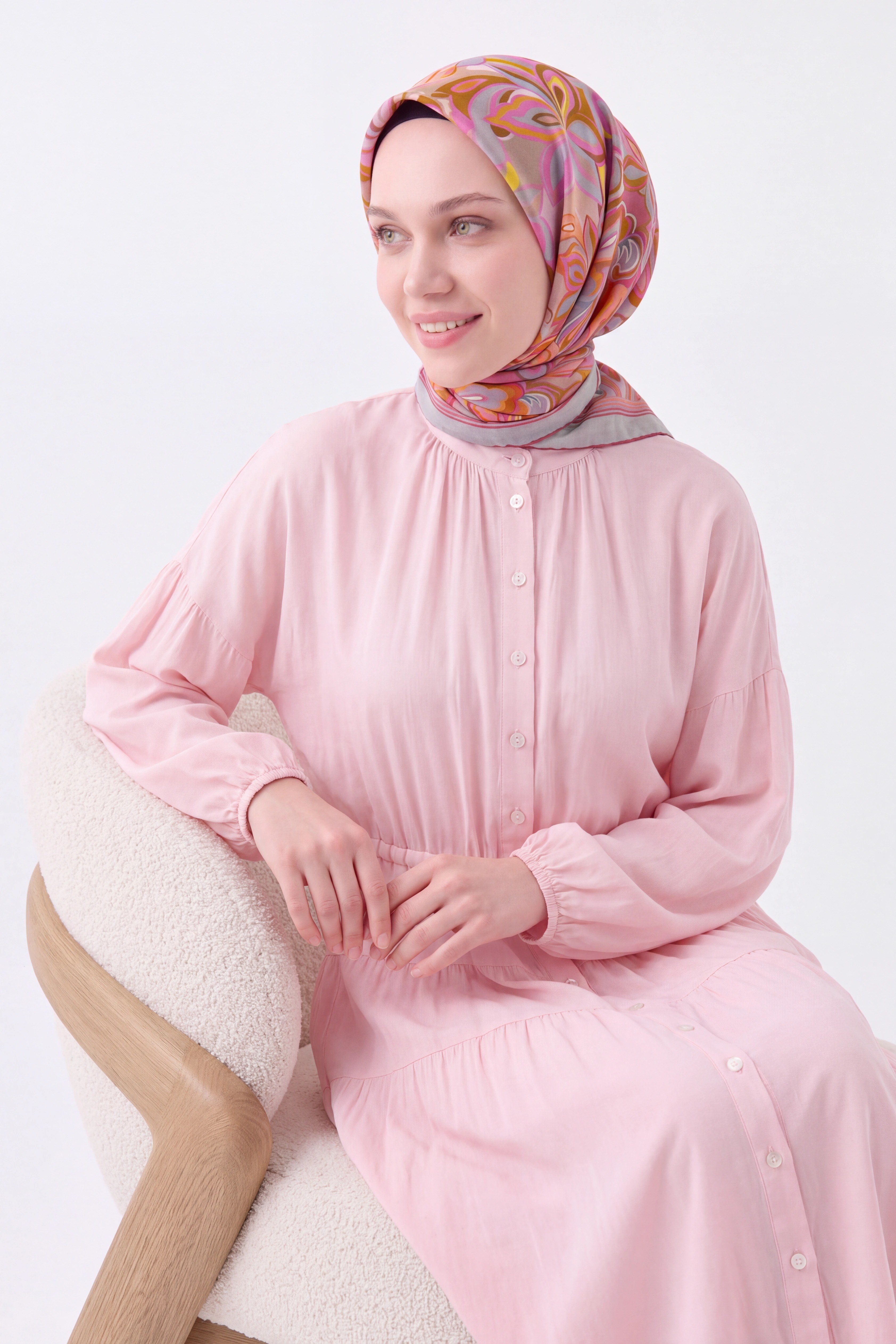 161038-03Velora Eşarp Aura Floral Taba