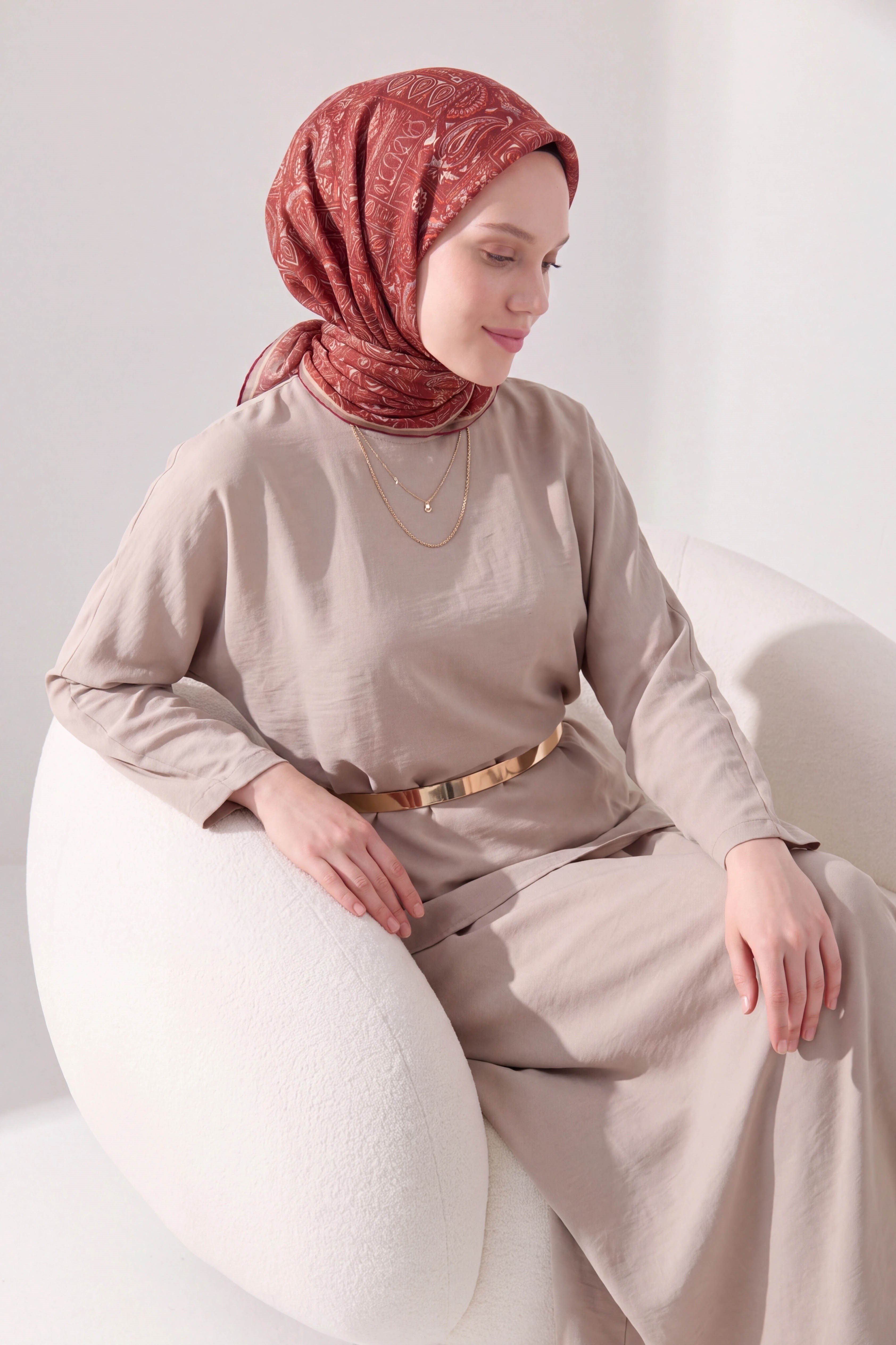 73165-17Soft Eşarp Etnik Bordo