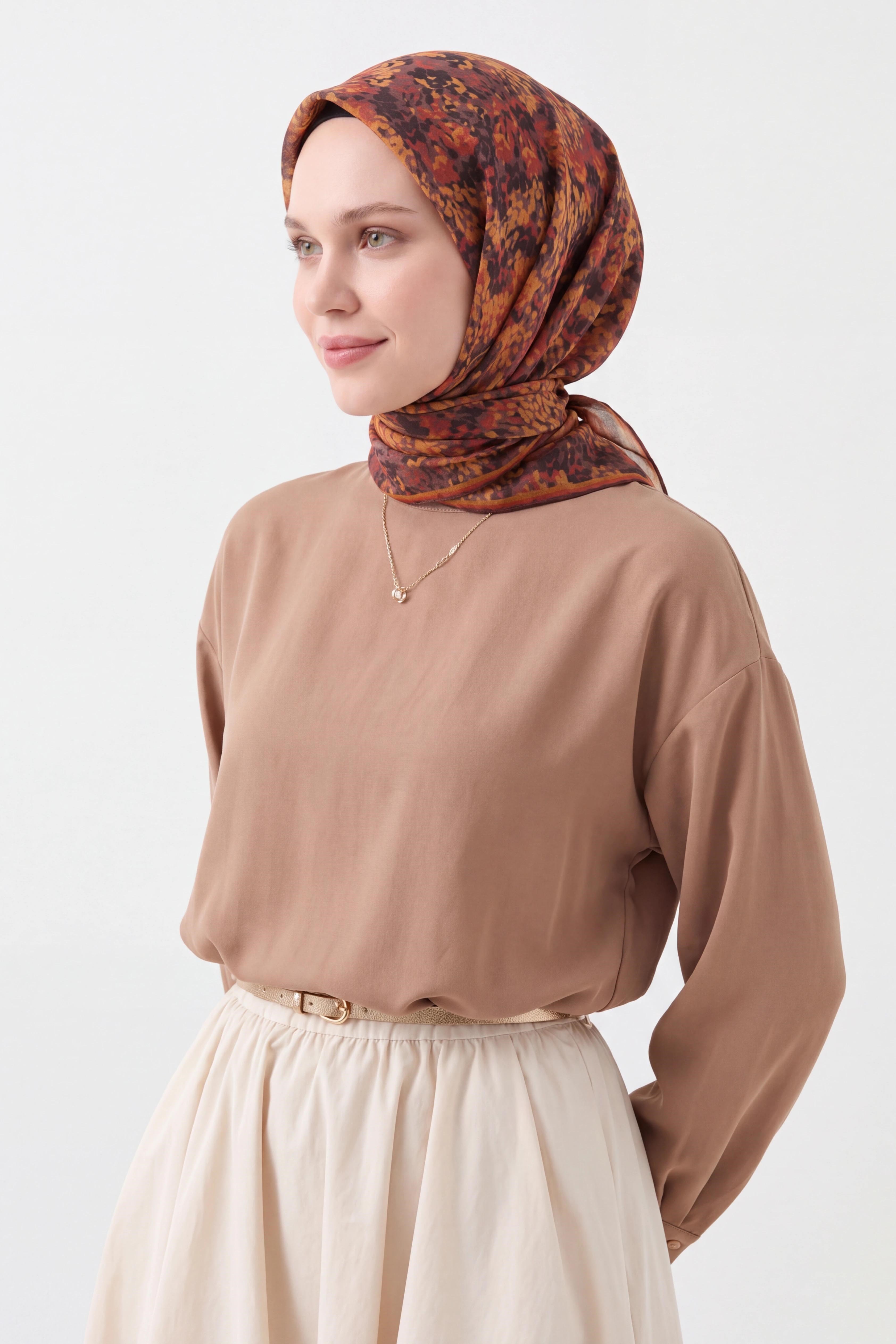 73166-13Soft Eşarp Autumn Bloom Çikolata Kahve