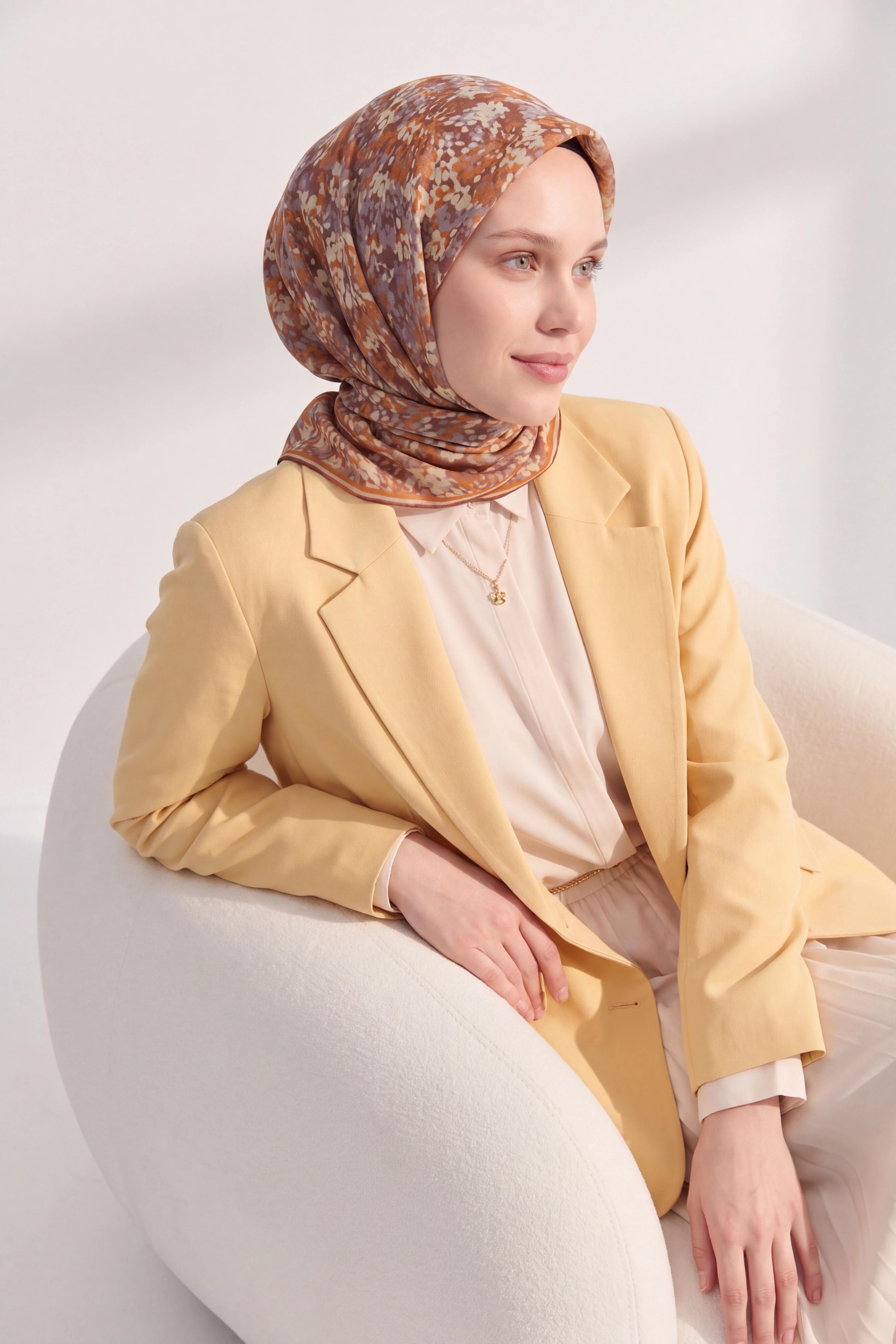 73166-15Soft Eşarp Autumn Bloom Taba