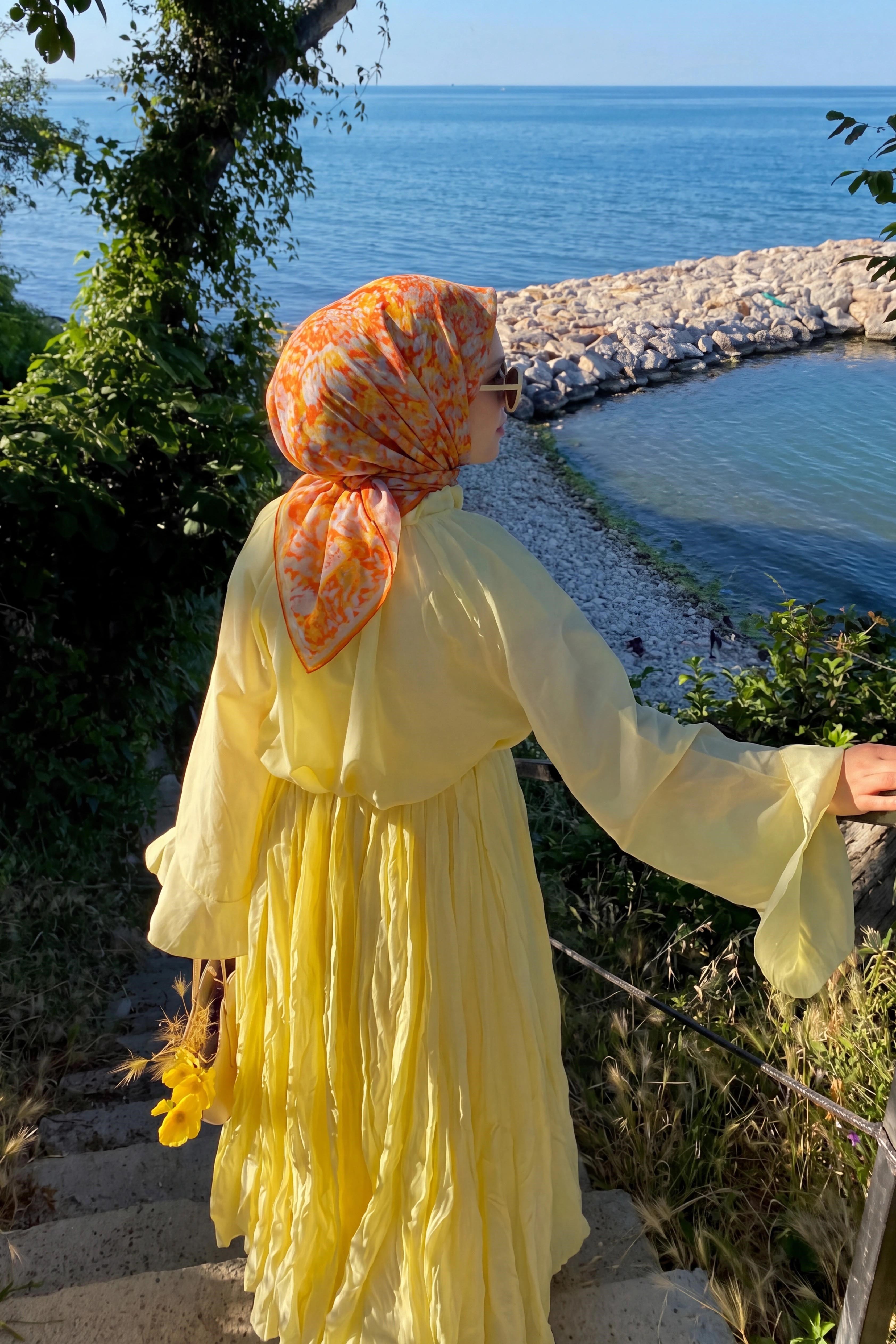 73166-20Soft Eşarp Autumn Bloom Turuncu