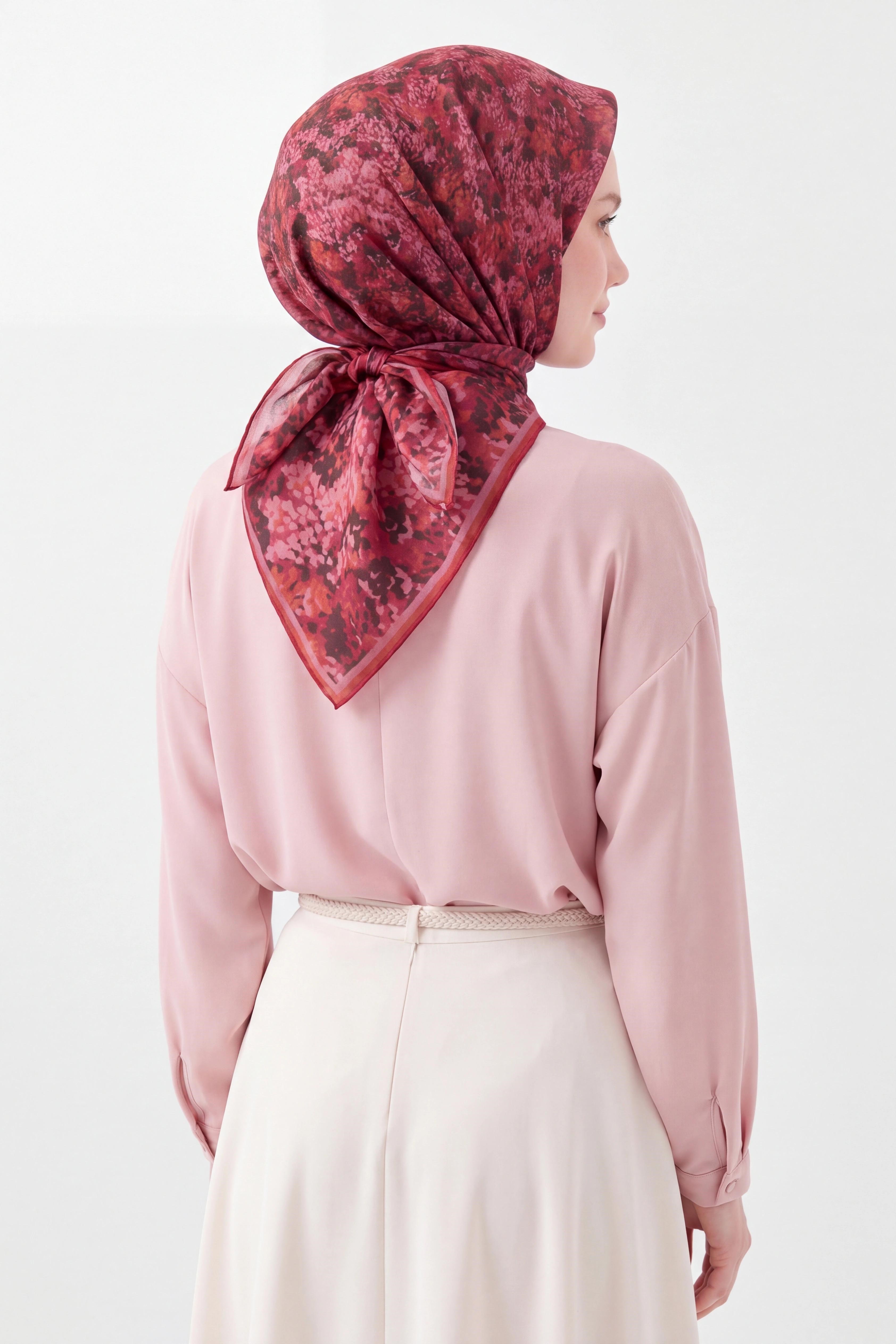73166-21Soft Eşarp Autumn Bloom Koyu Pembe